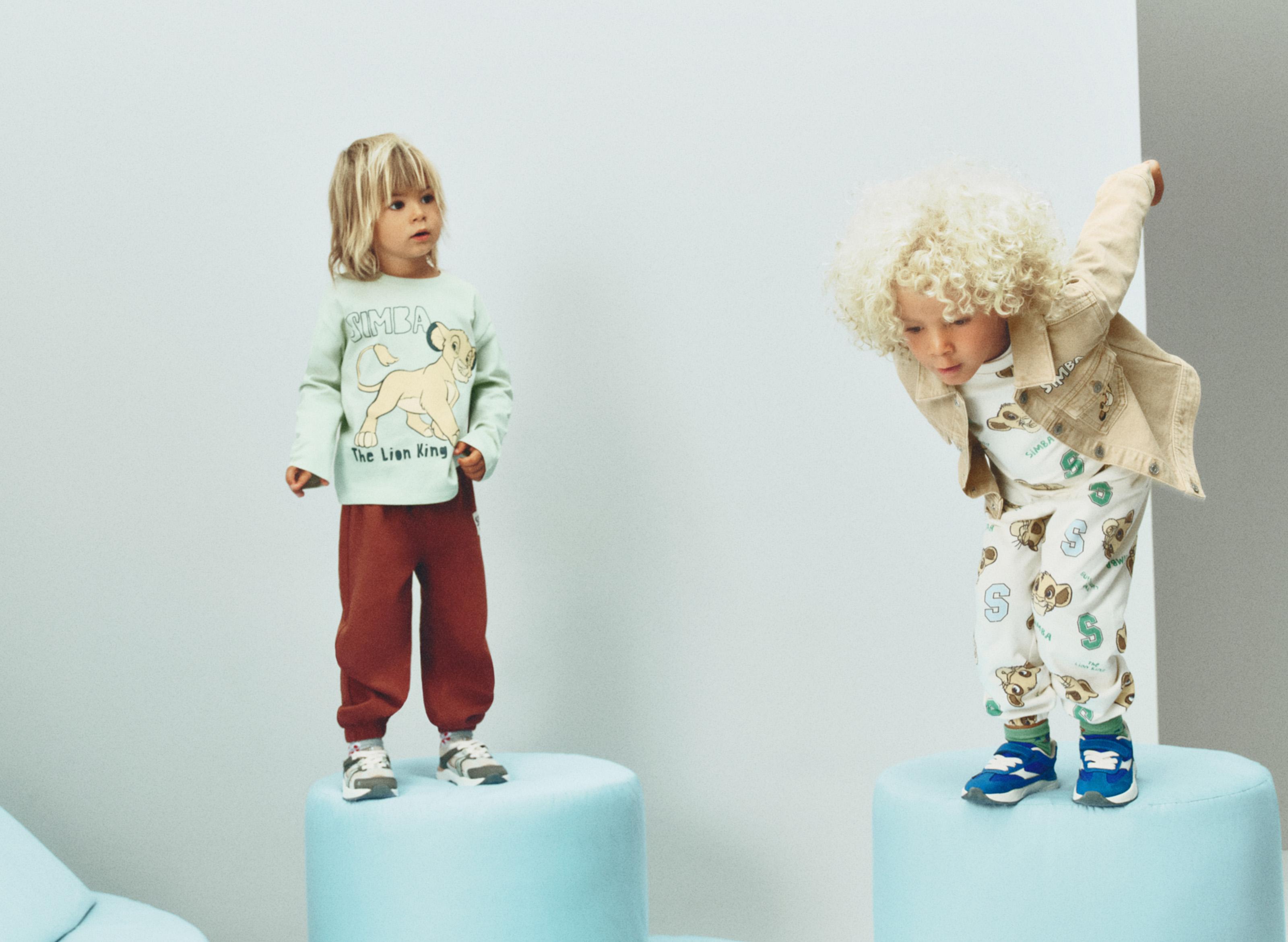 Simba ©Disney sweatshirt and trousers set — GREEN