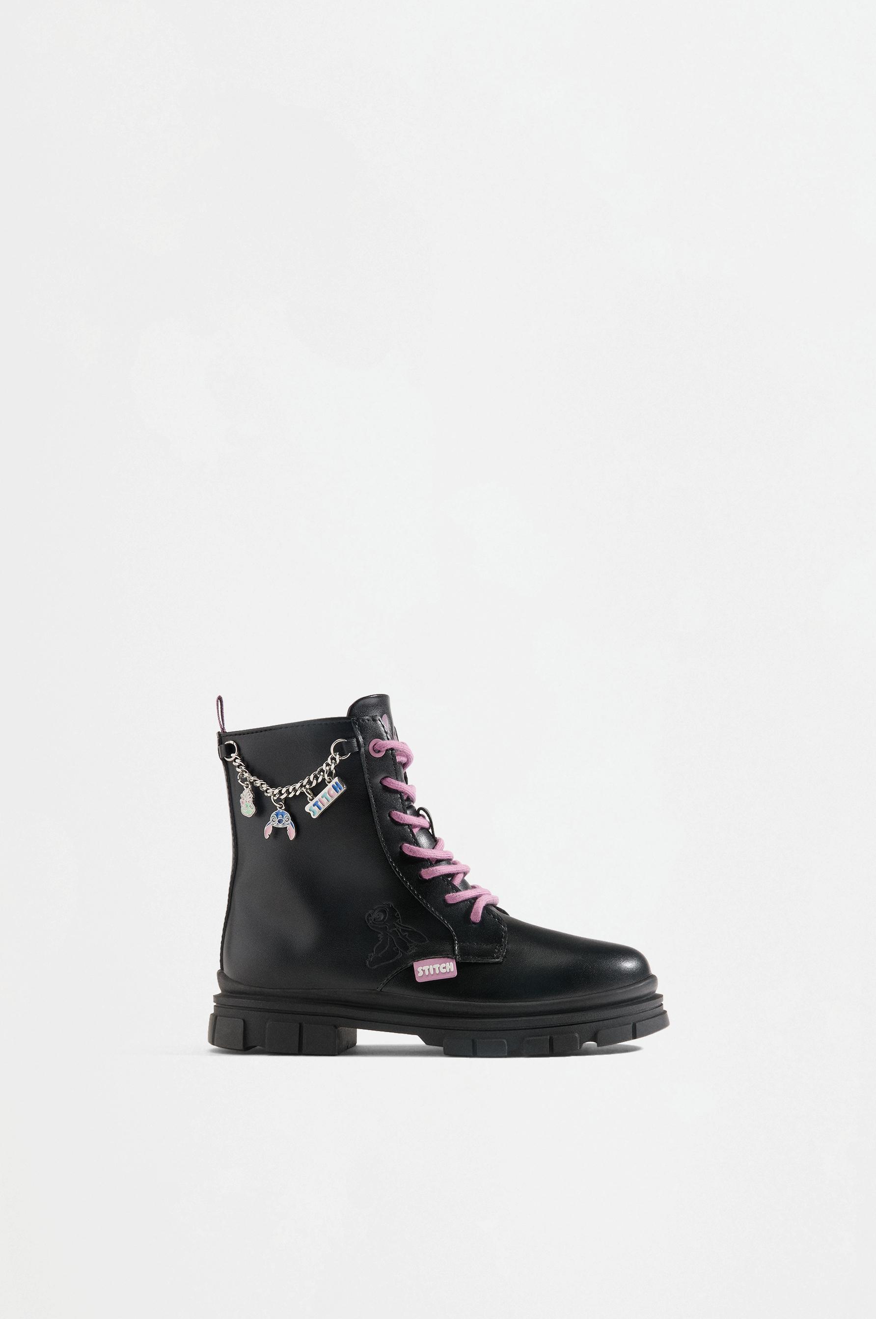 Stitch ©Disney track sole boots — BLACK