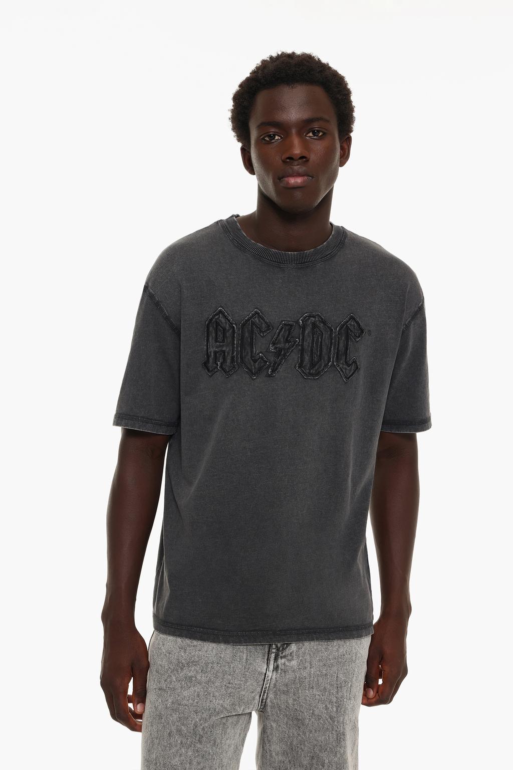 AC/DC © Universal baskılı top