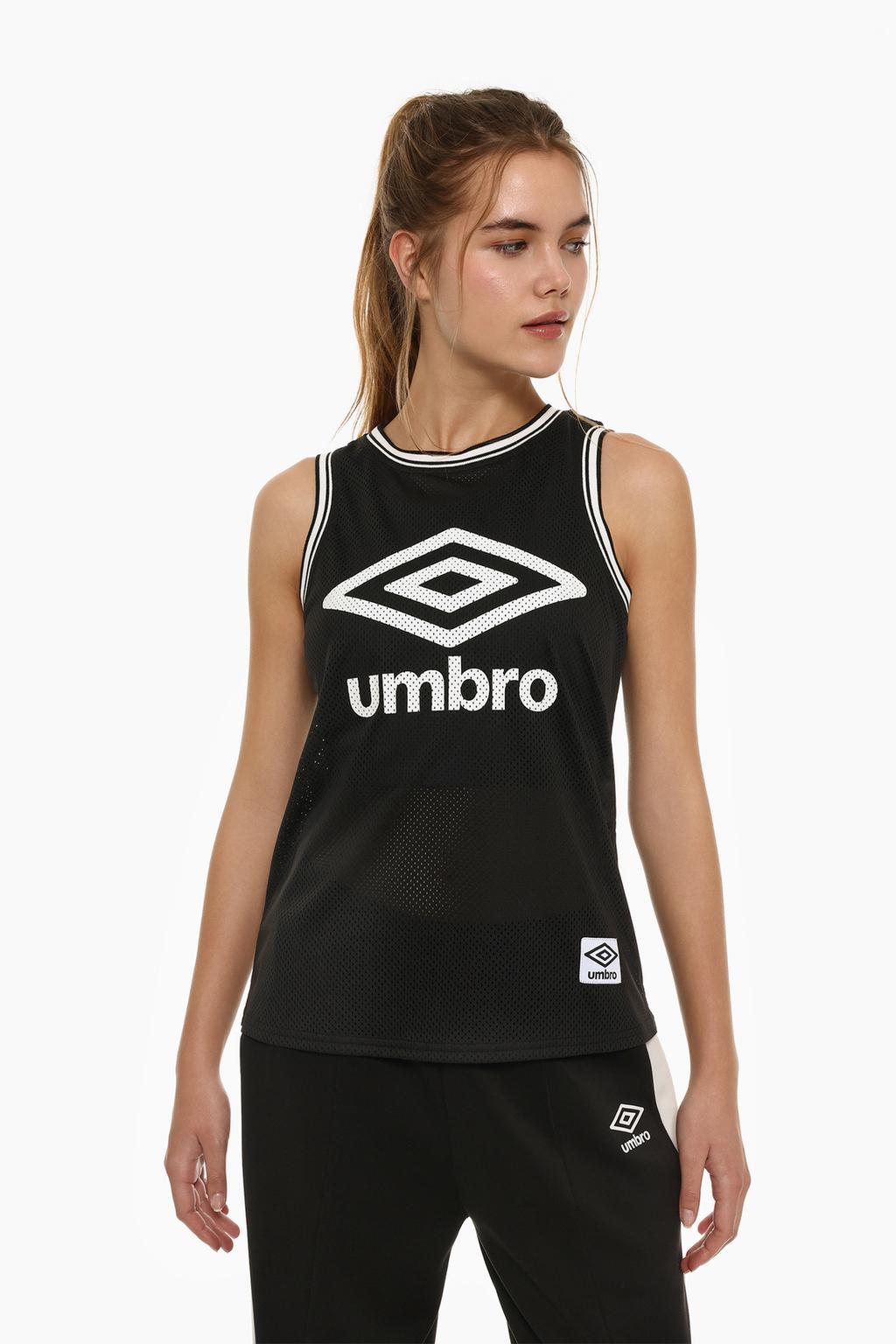 Camiseta microperforada Umbro x Lefties