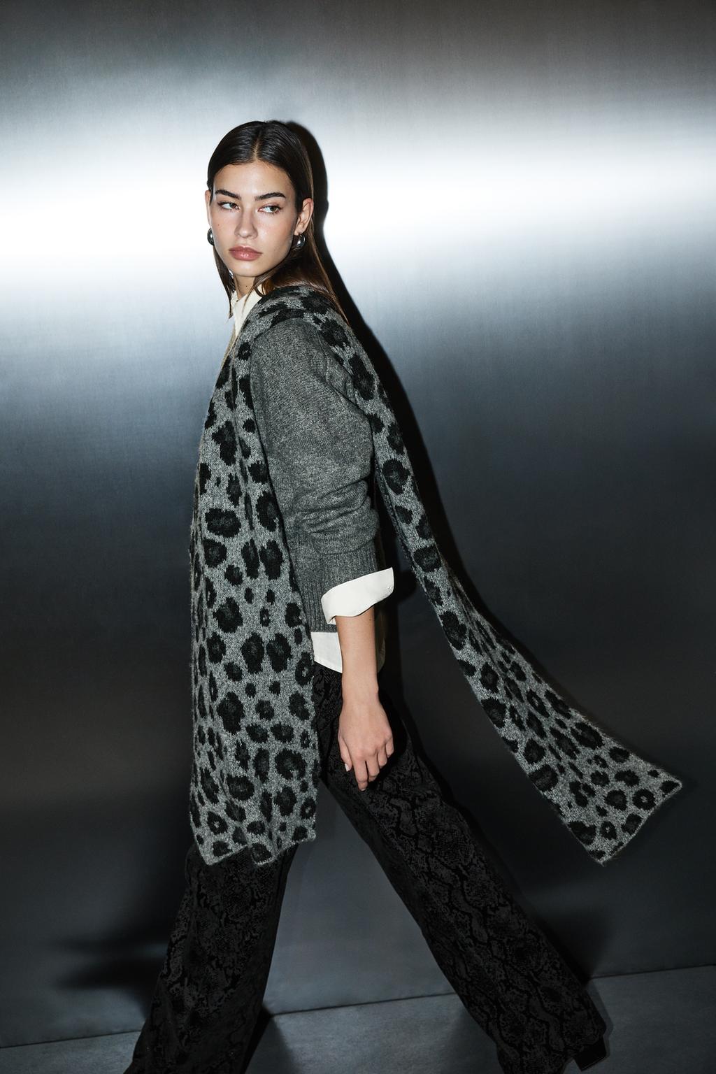 Bufanda jacquard animal print