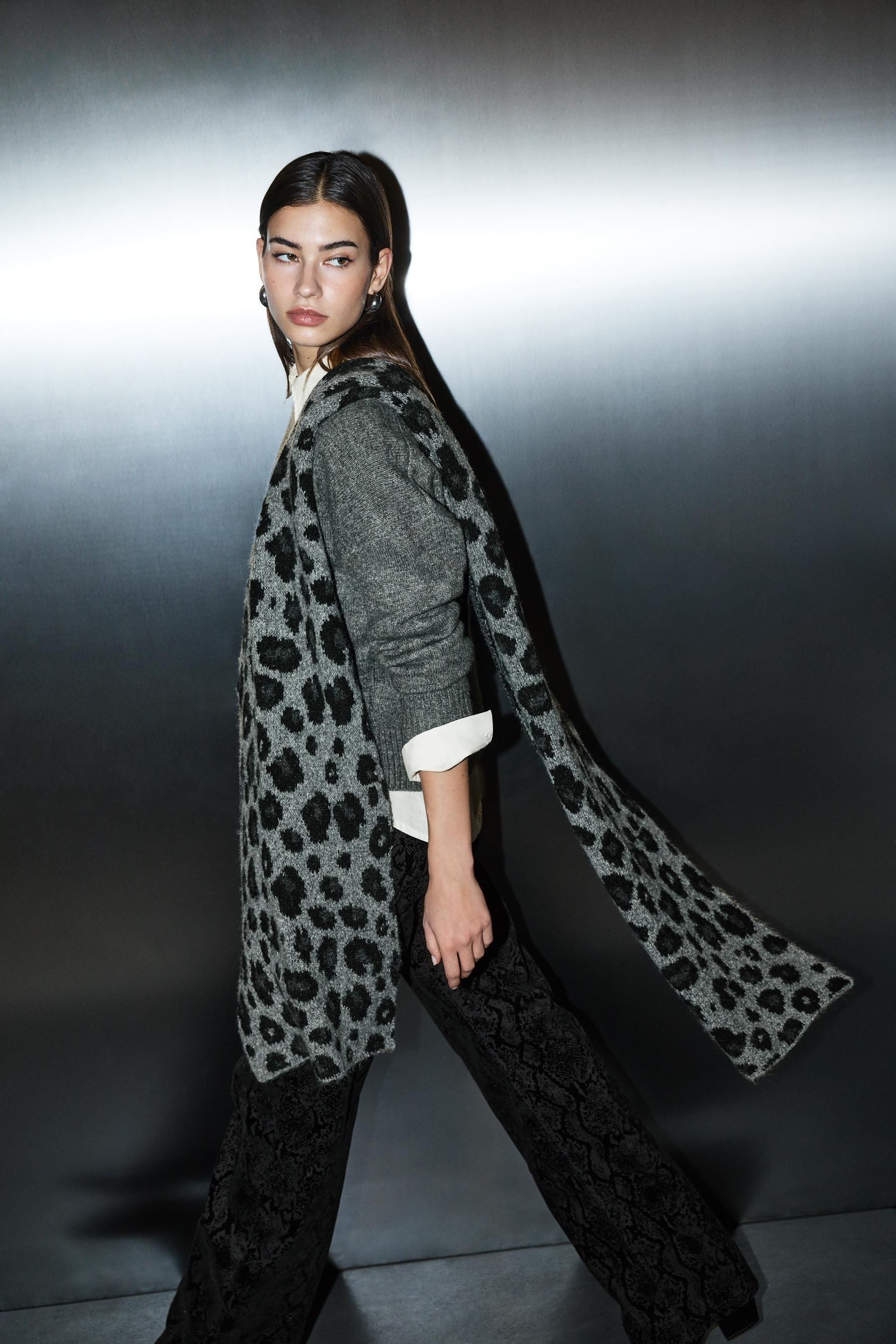 Bufanda jacquard animal print