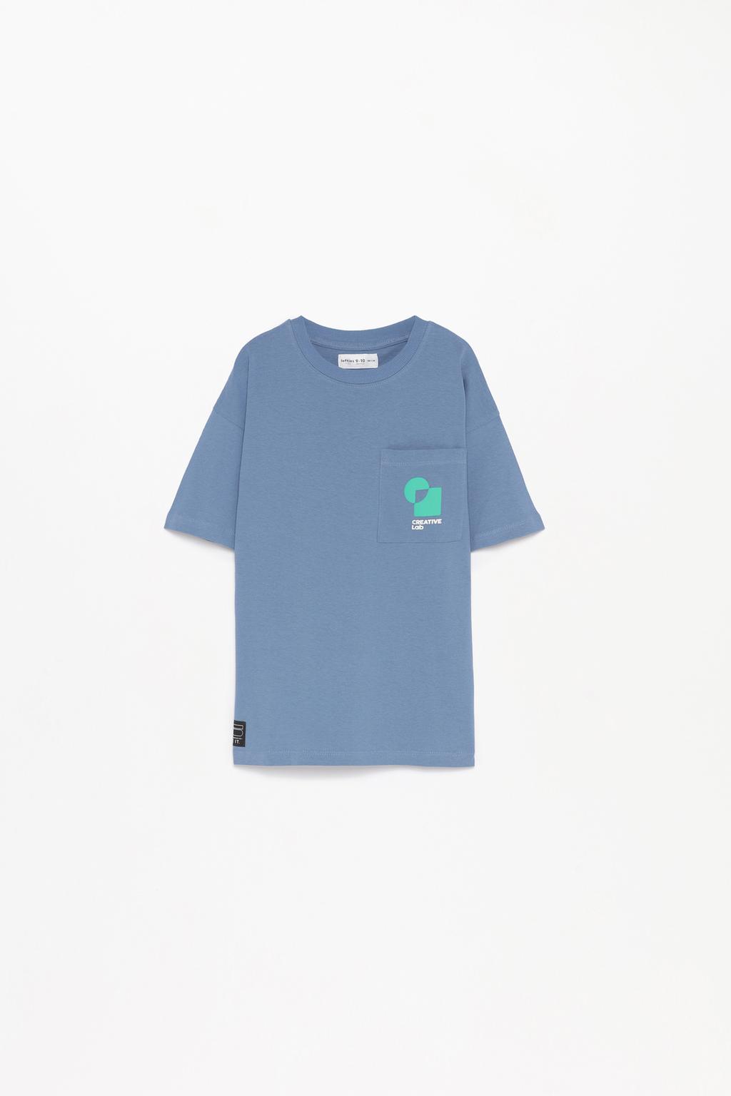 T-shirt with a maxi print on the back