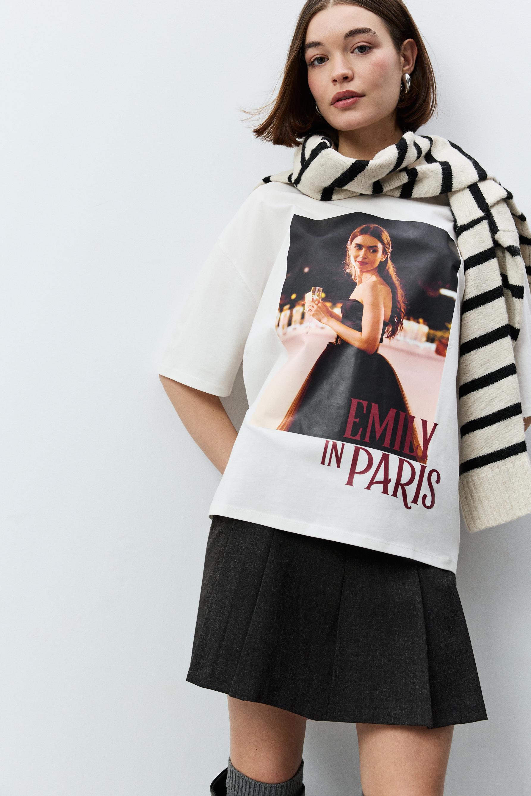 Camiseta Emily in Paris™/© Netflix