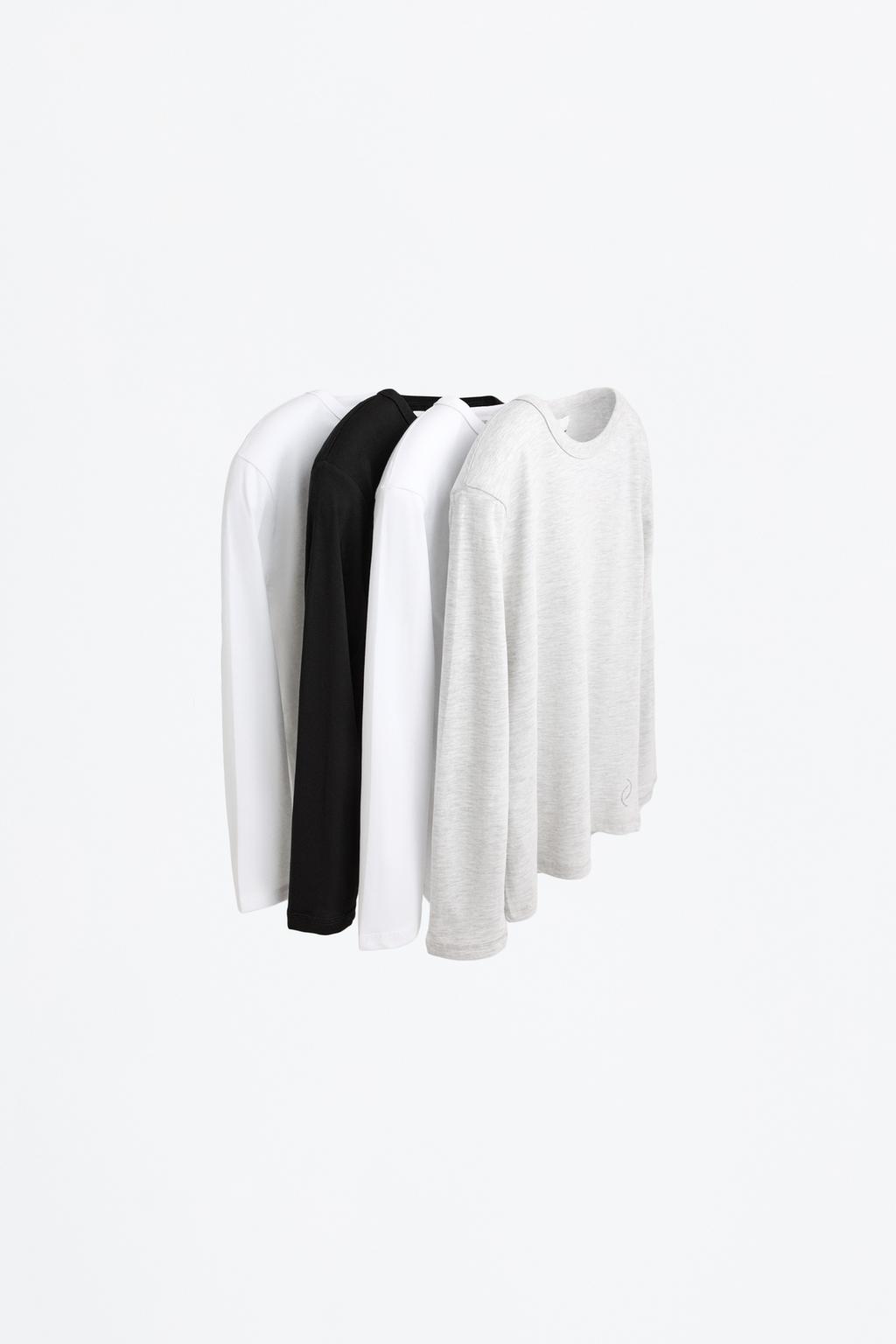 4-pack of plain T-shirts