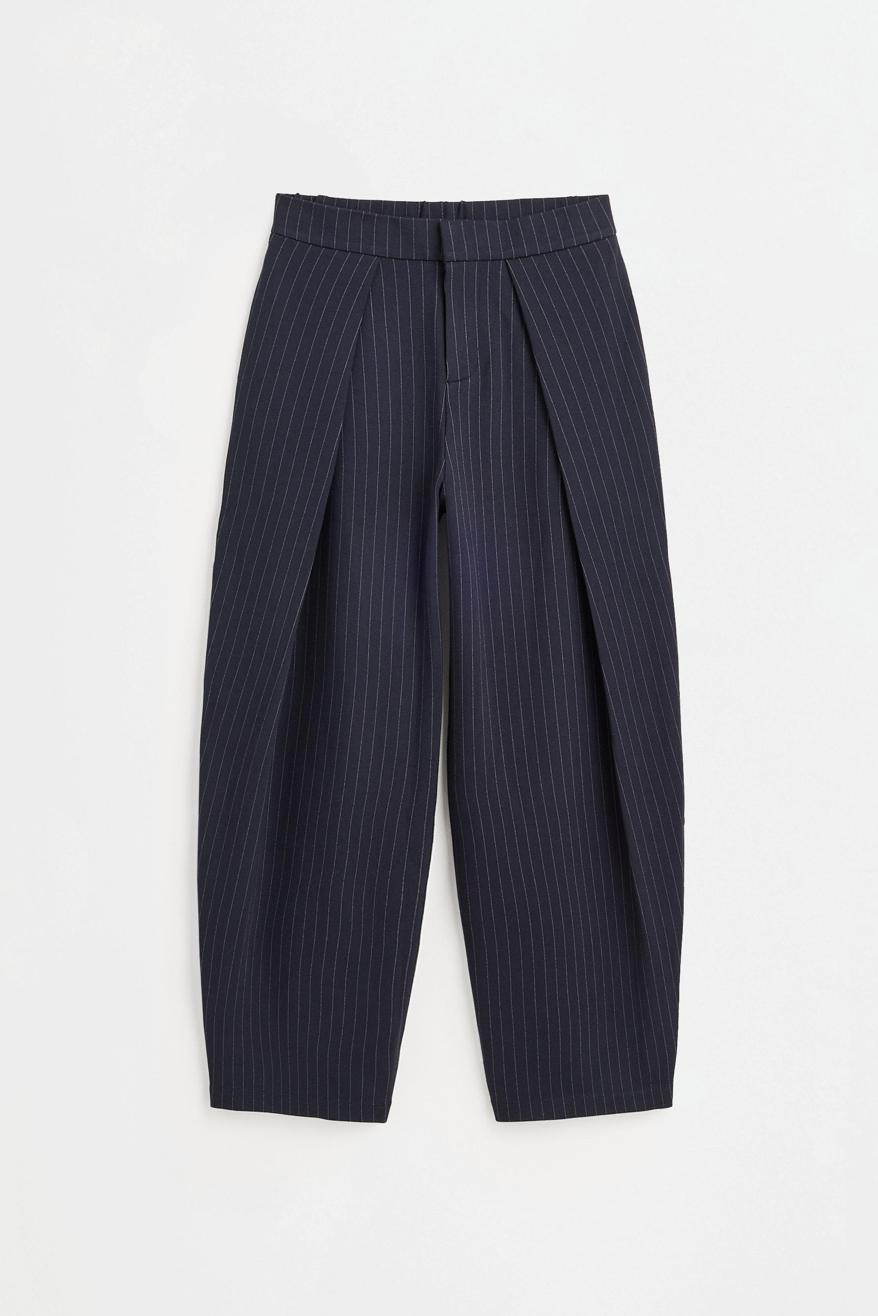 Interlock pleated trousers — STRIPED