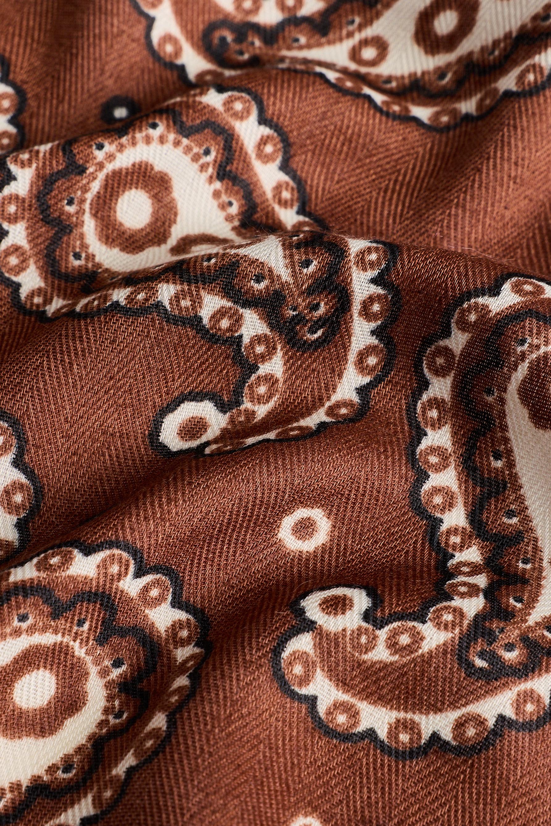 Paisley print scarf — BROWN