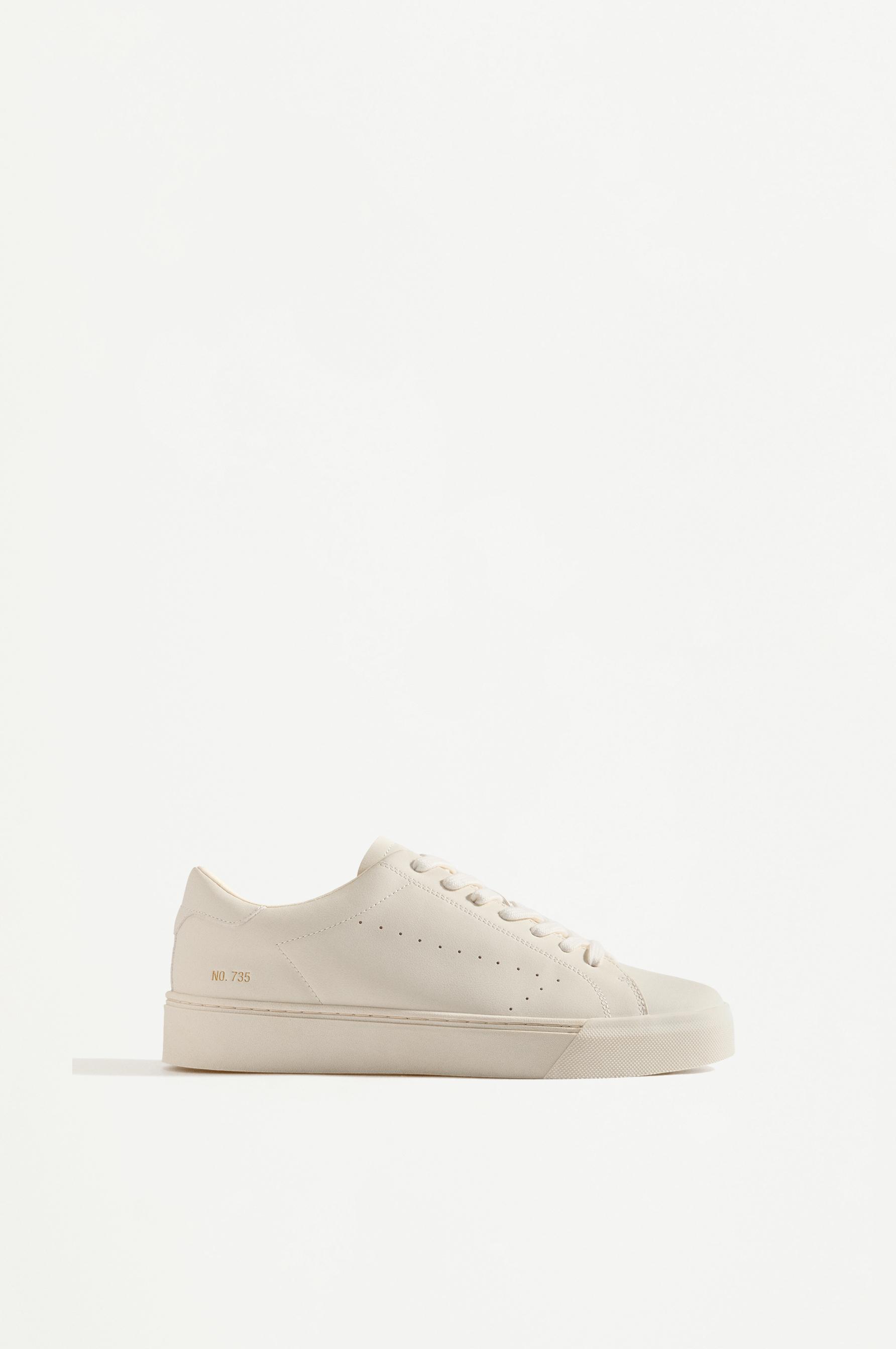 Contrast heel detail slippers — BEIGE
