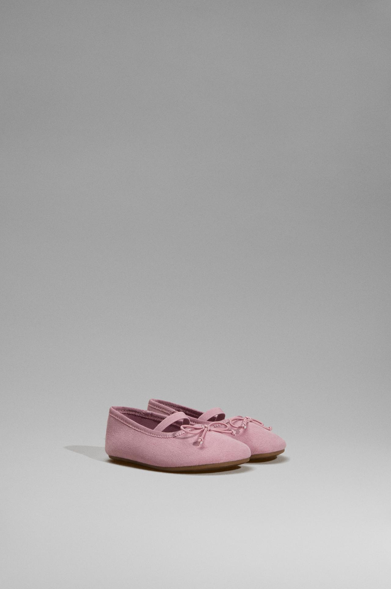 Barefoot Bow Ballerina Flats — PALE PINK