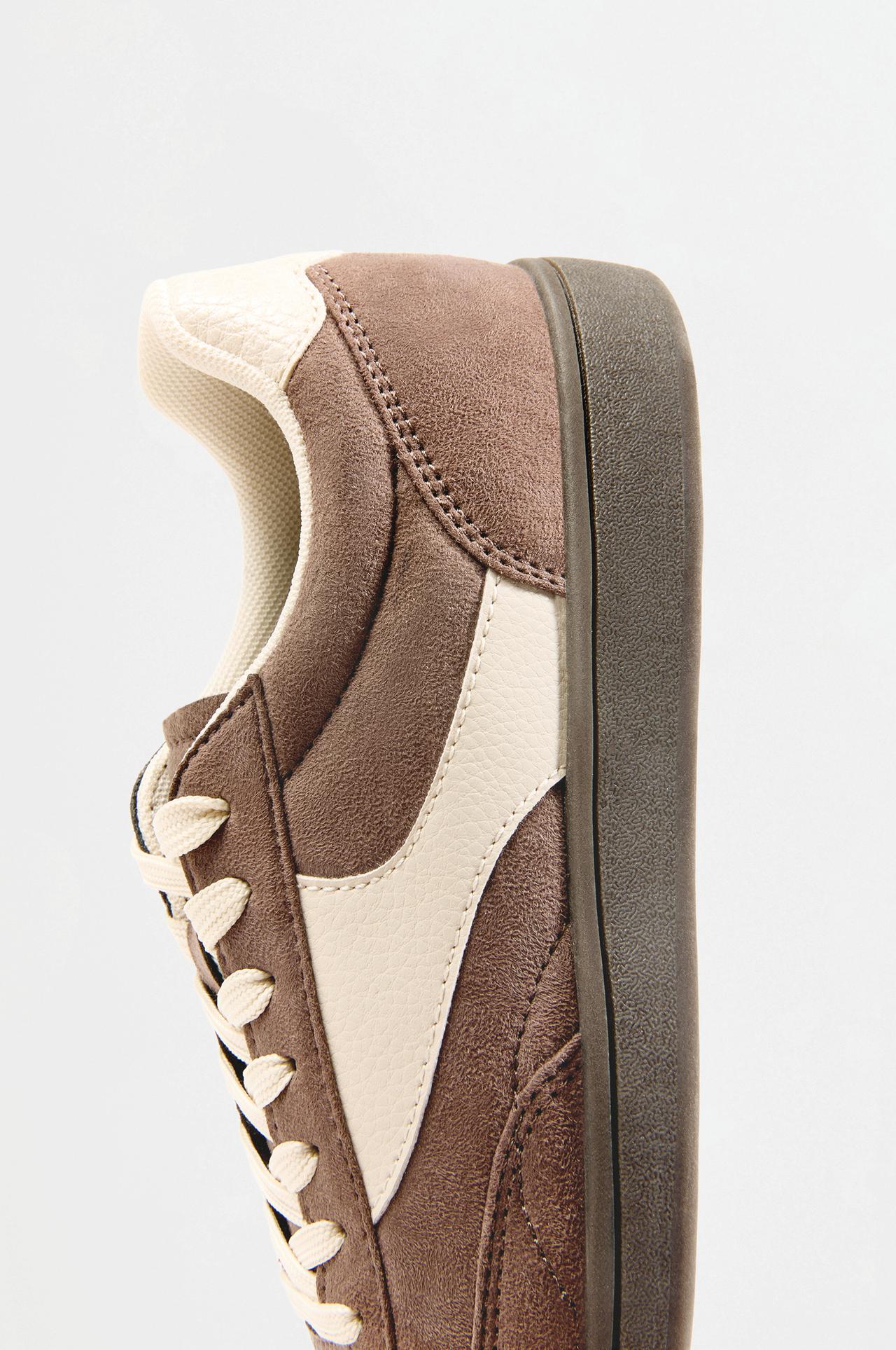 Retro sneakers — BROWN