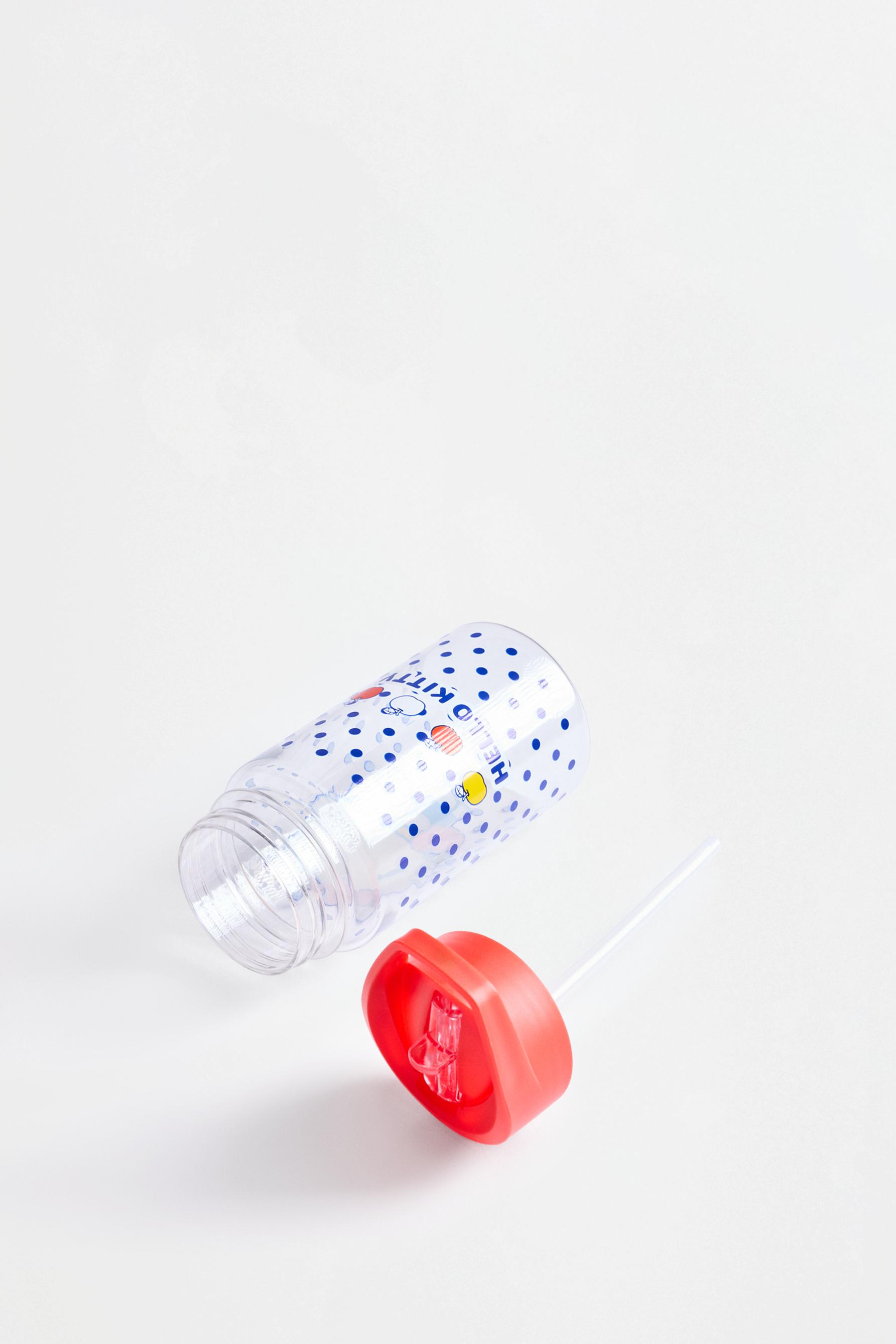Hello Kitty ©SANRIO 435 ml polka dot bottle — RED