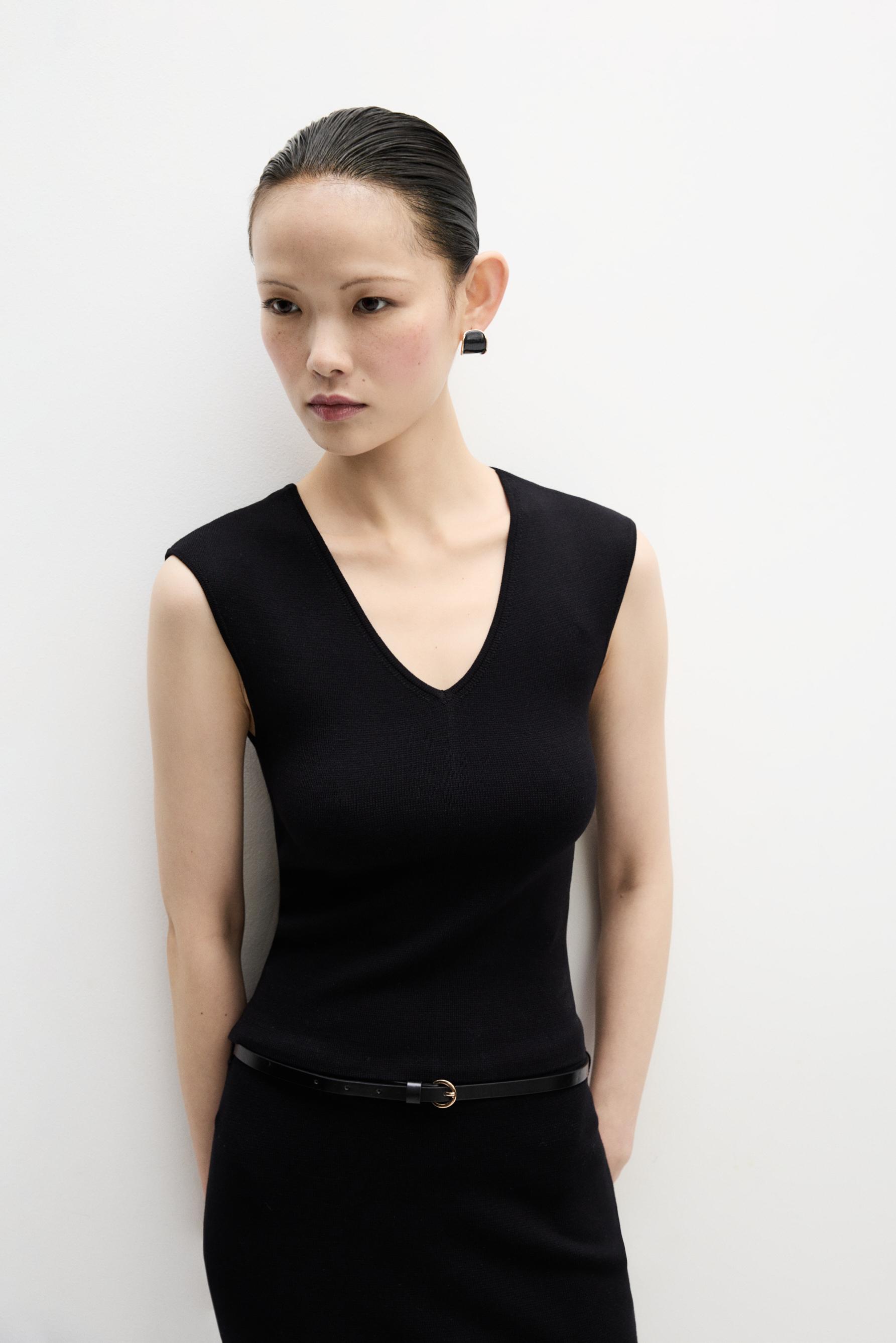 Top punto cuello pico