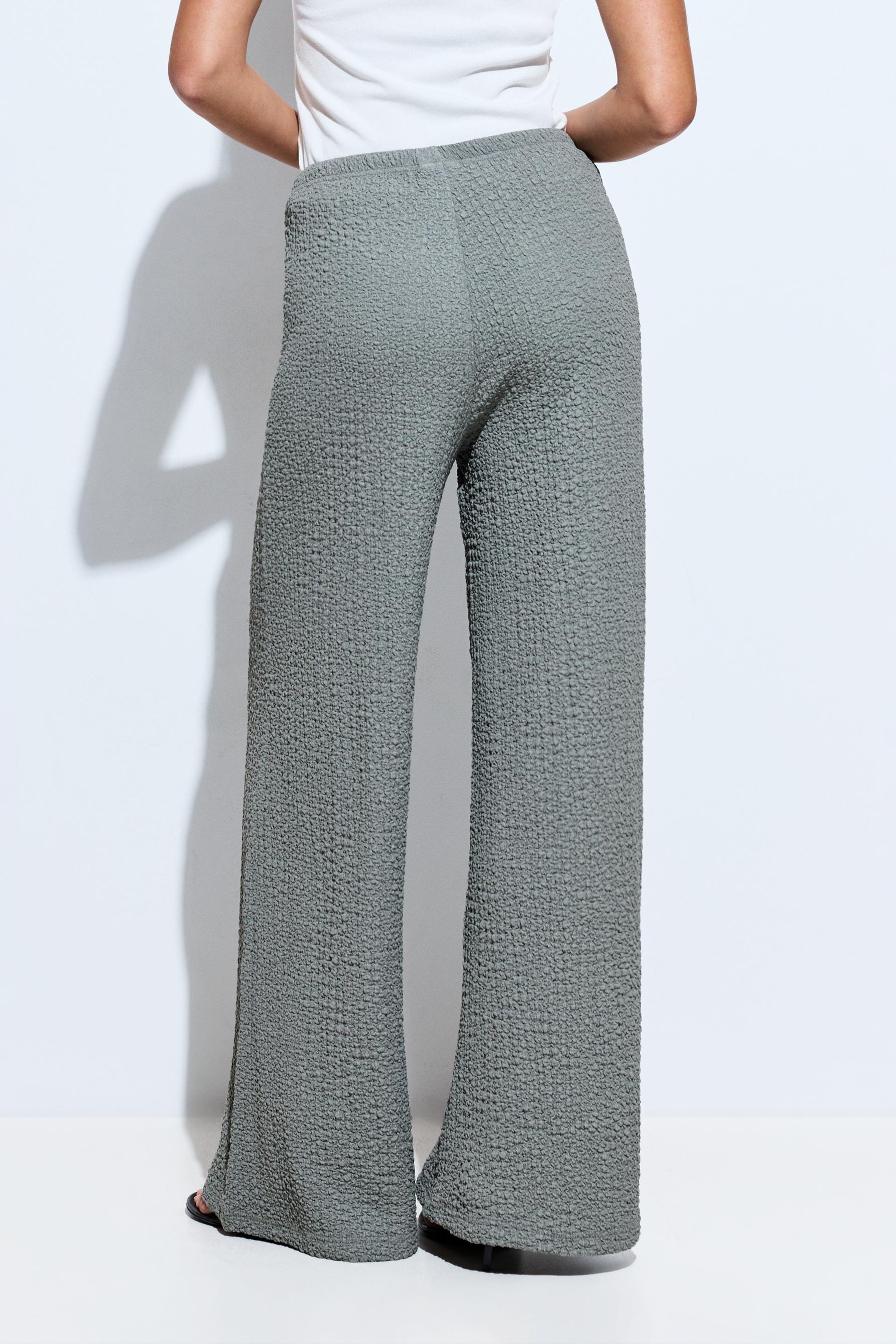 Textured wide-leg trousers — PALE KHAKI