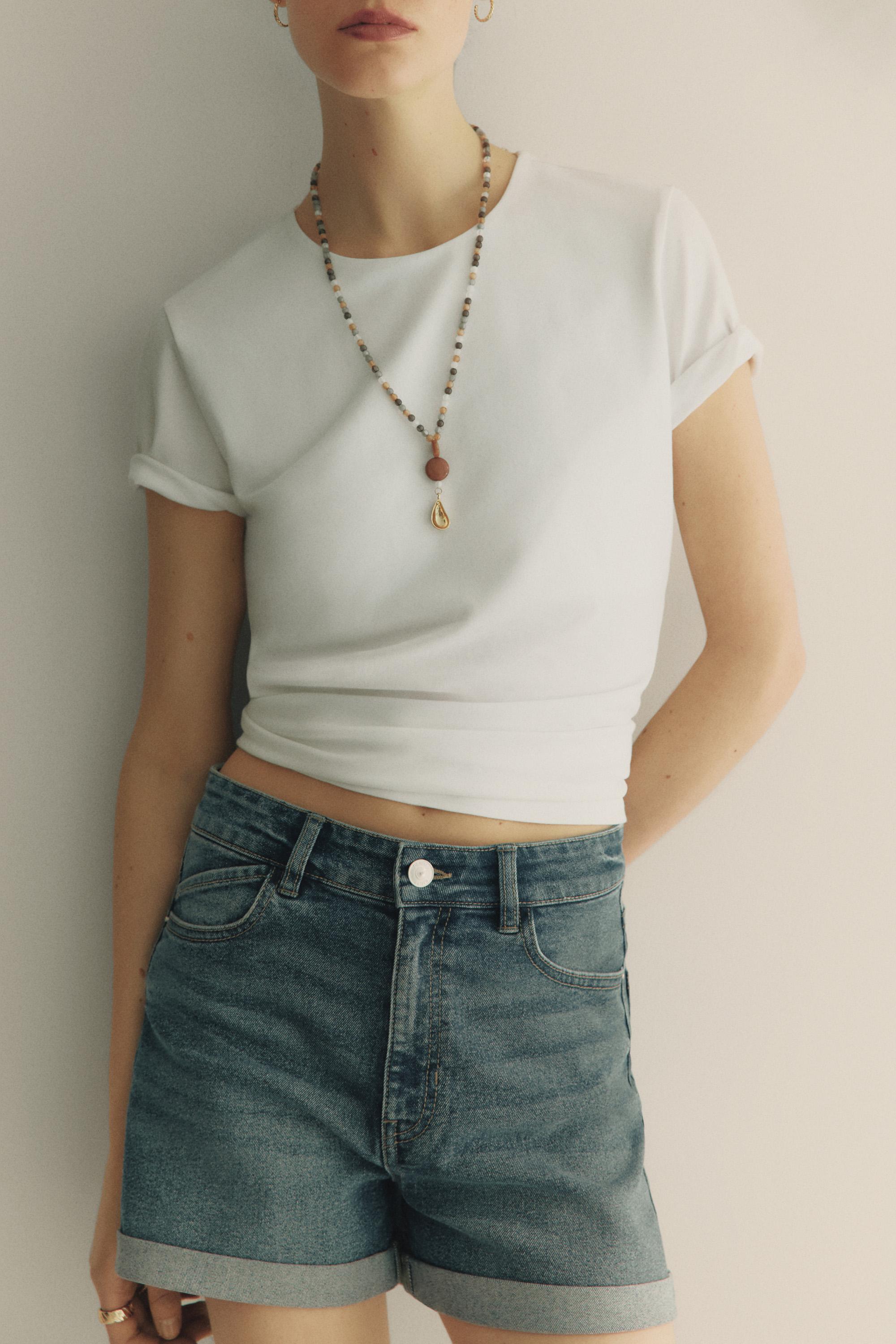 Round neck T-shirt — WHITE