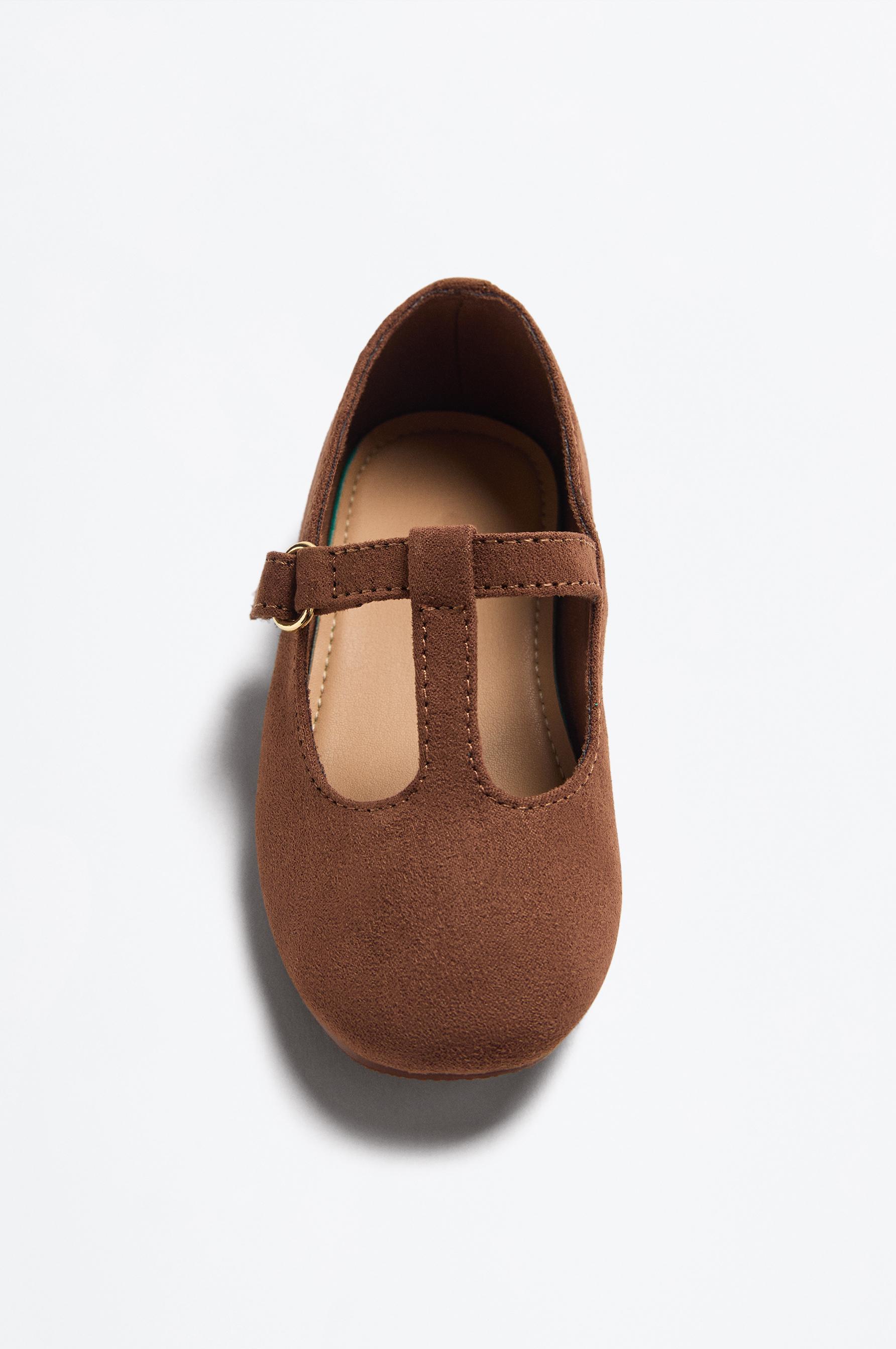T-bar ballet flat — BROWN