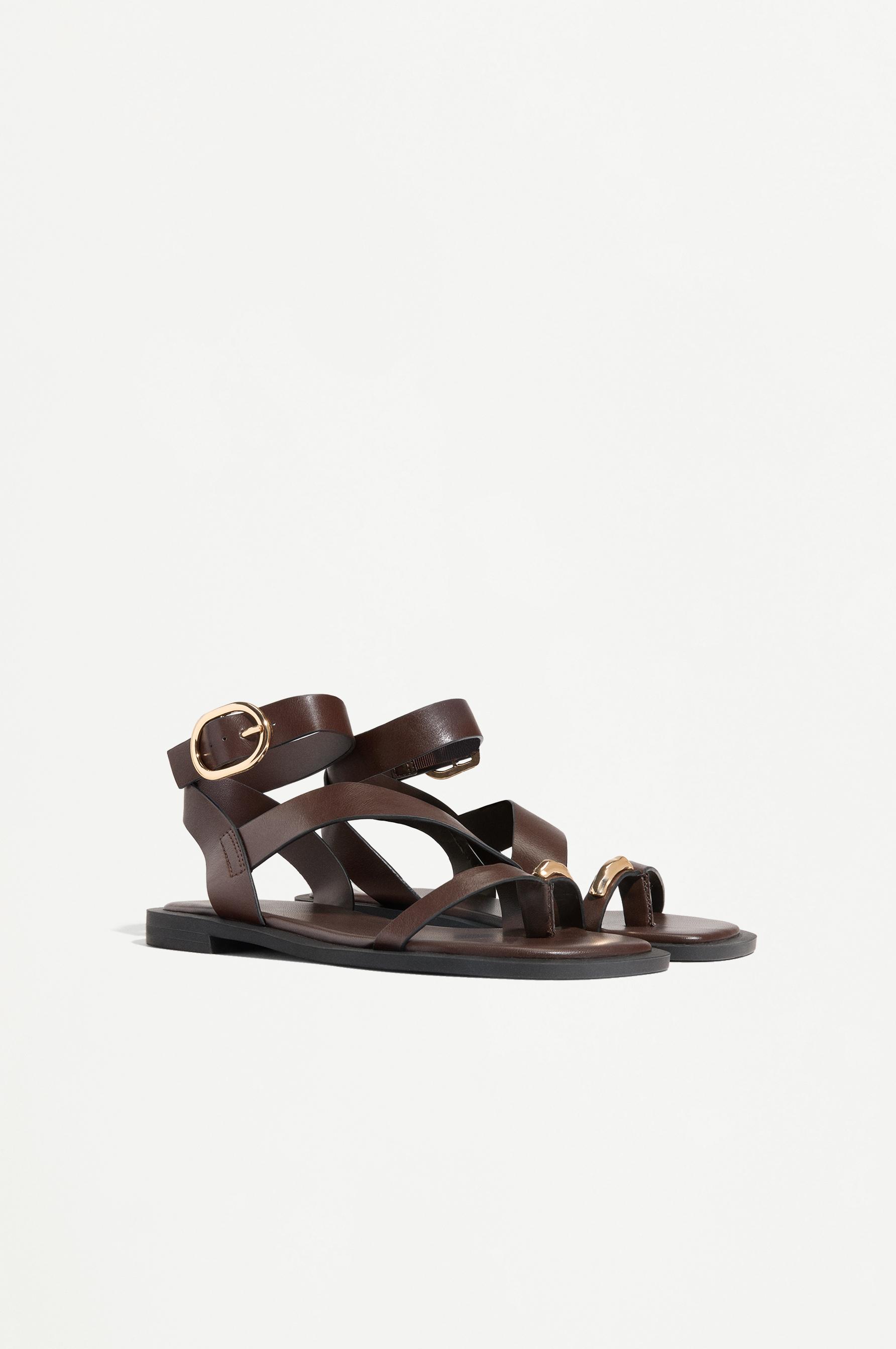 Flat slider sandals — BROWN