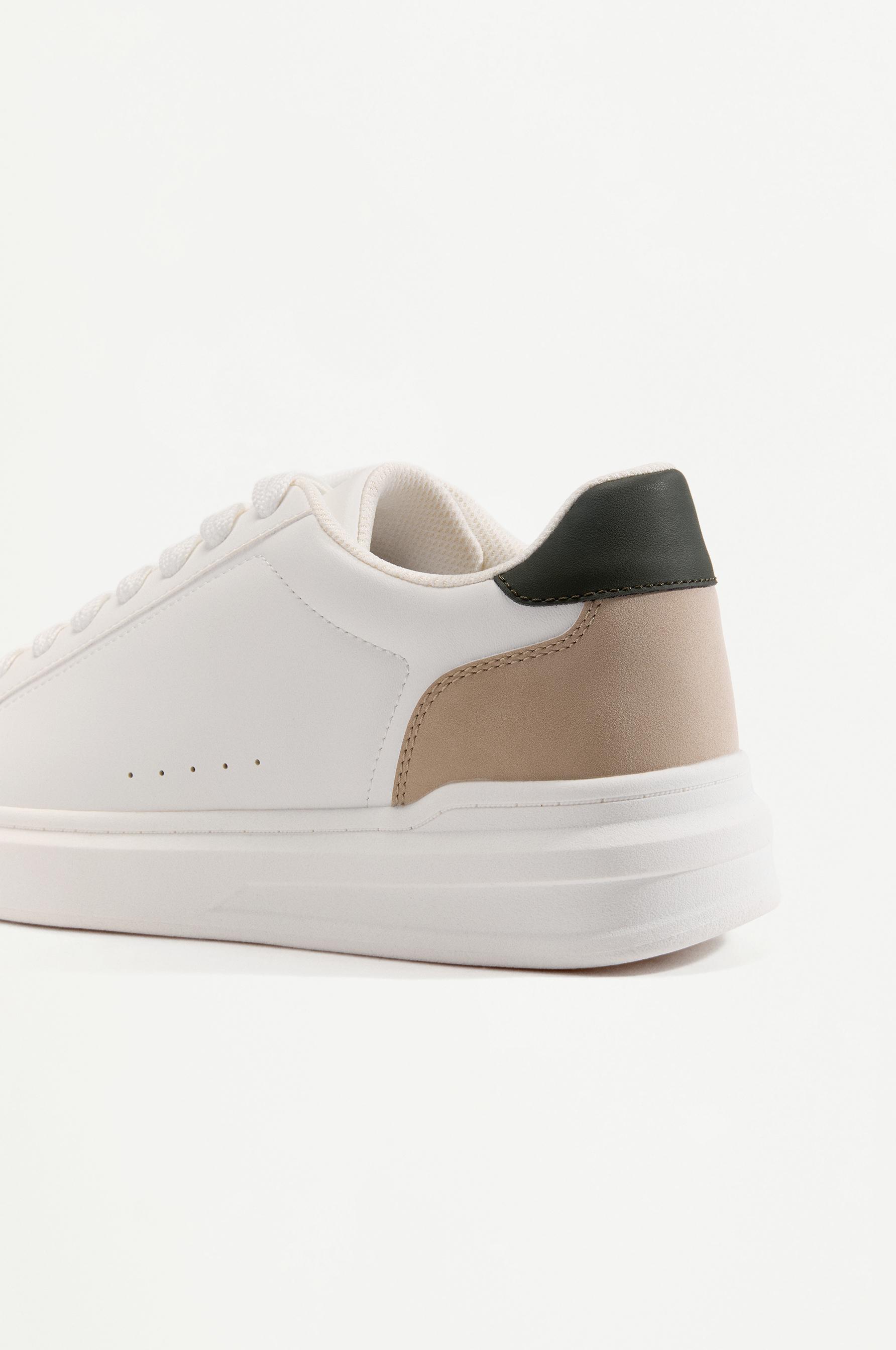 Contrast heel sneaker — WHITE