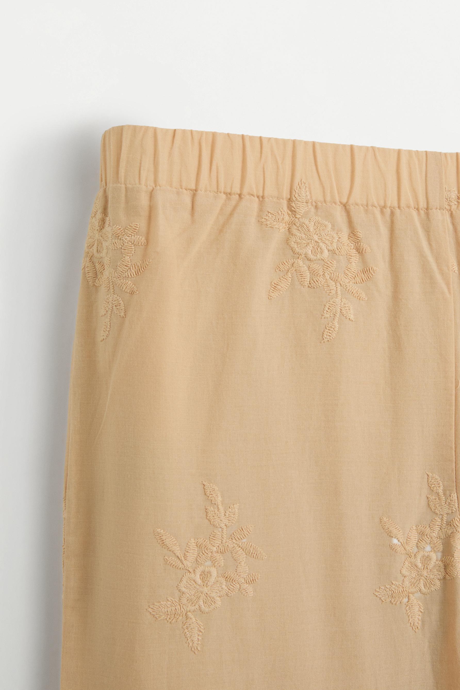 Trimmed trousers — OCHRE