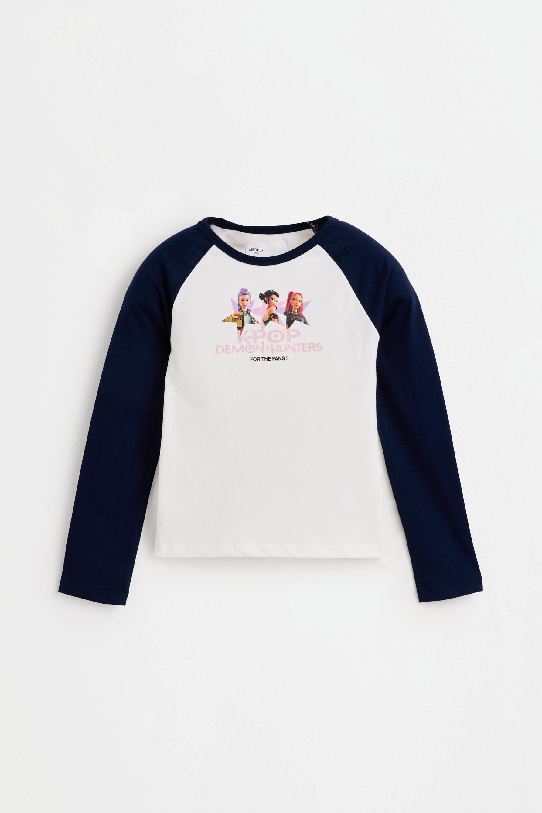 Camiseta ranglan Huntrix K-Pop Demon Hunters ™/© Netflix