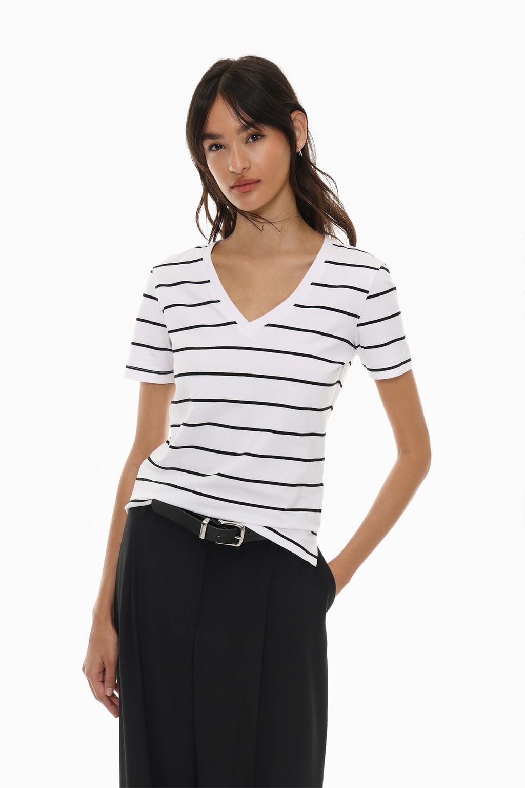 Striped round neck T-shirt