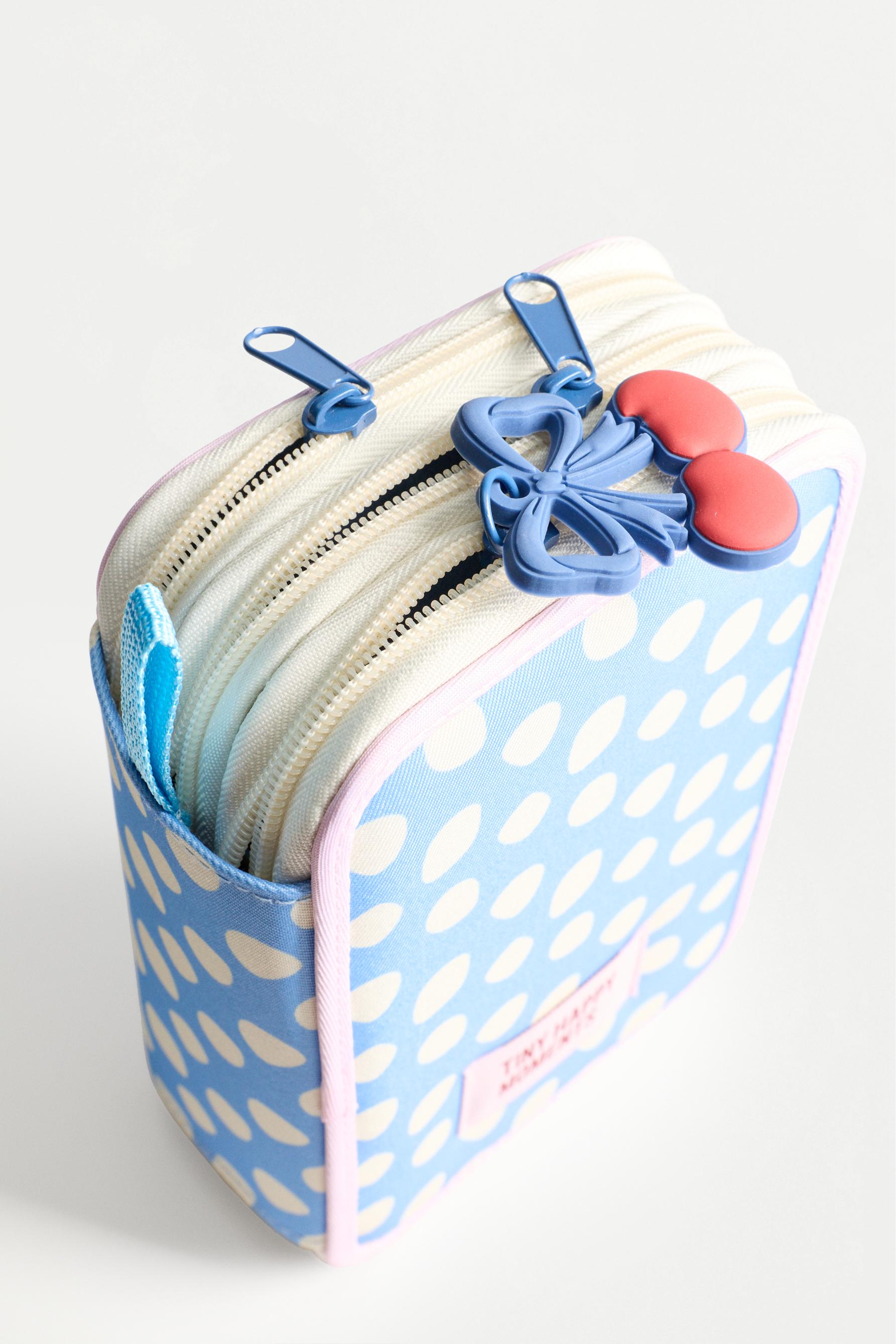Three-compartment cherry pencil case — PASTEL PINK