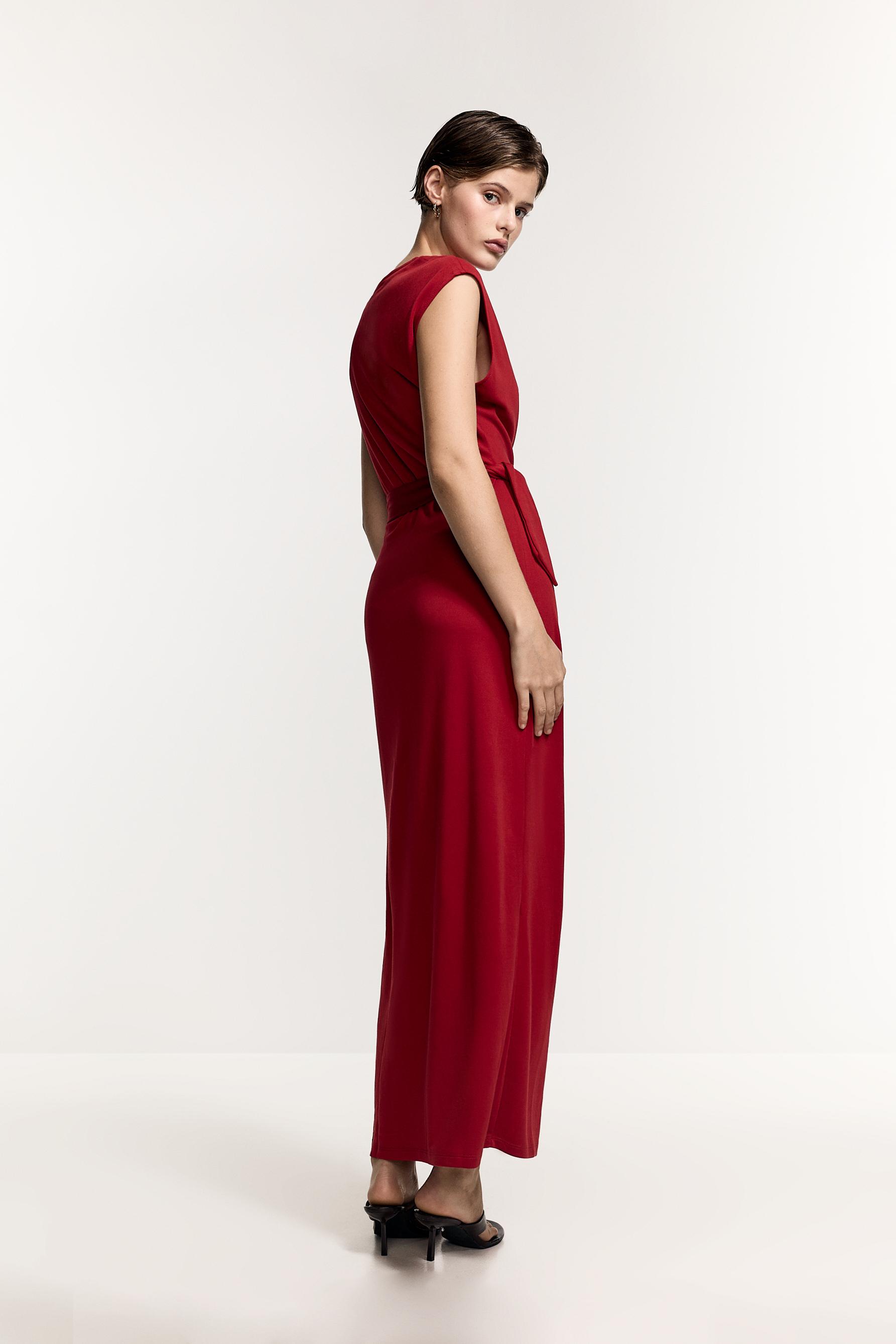 Midi dress with tie detail — RED