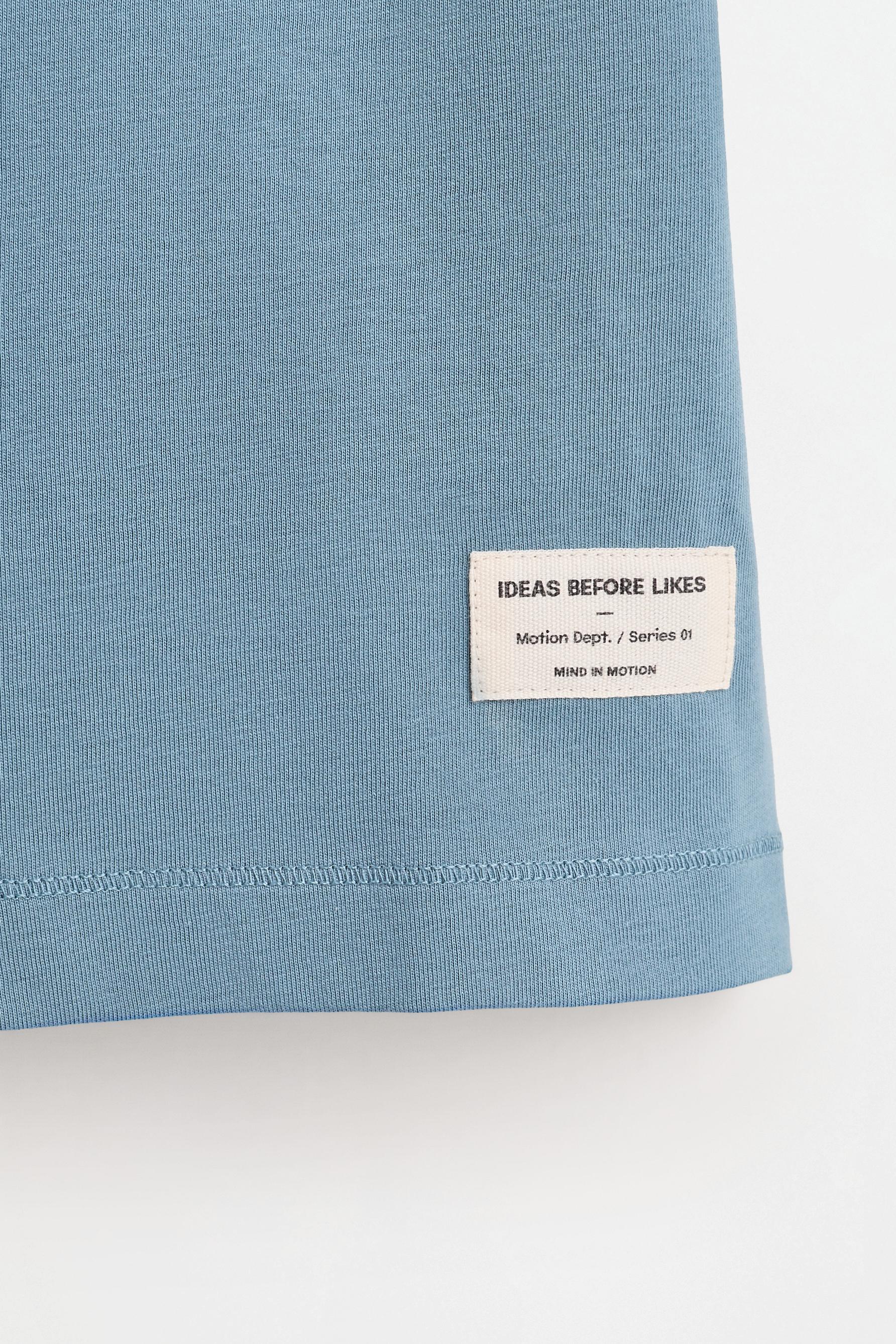 Raised print T-shirt — CORNFLOWER BLUE