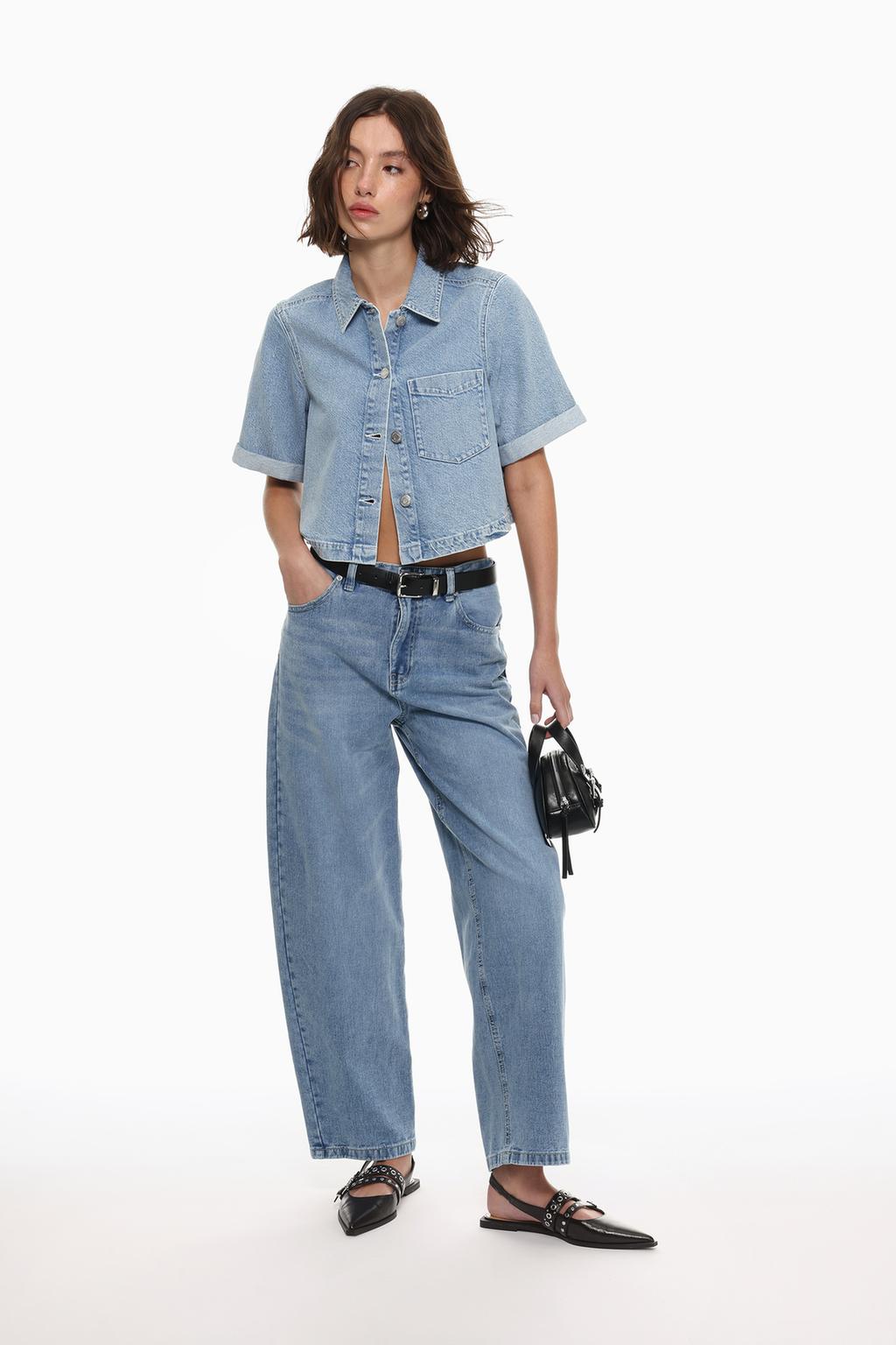 Balloon fit baggy jeans with belt