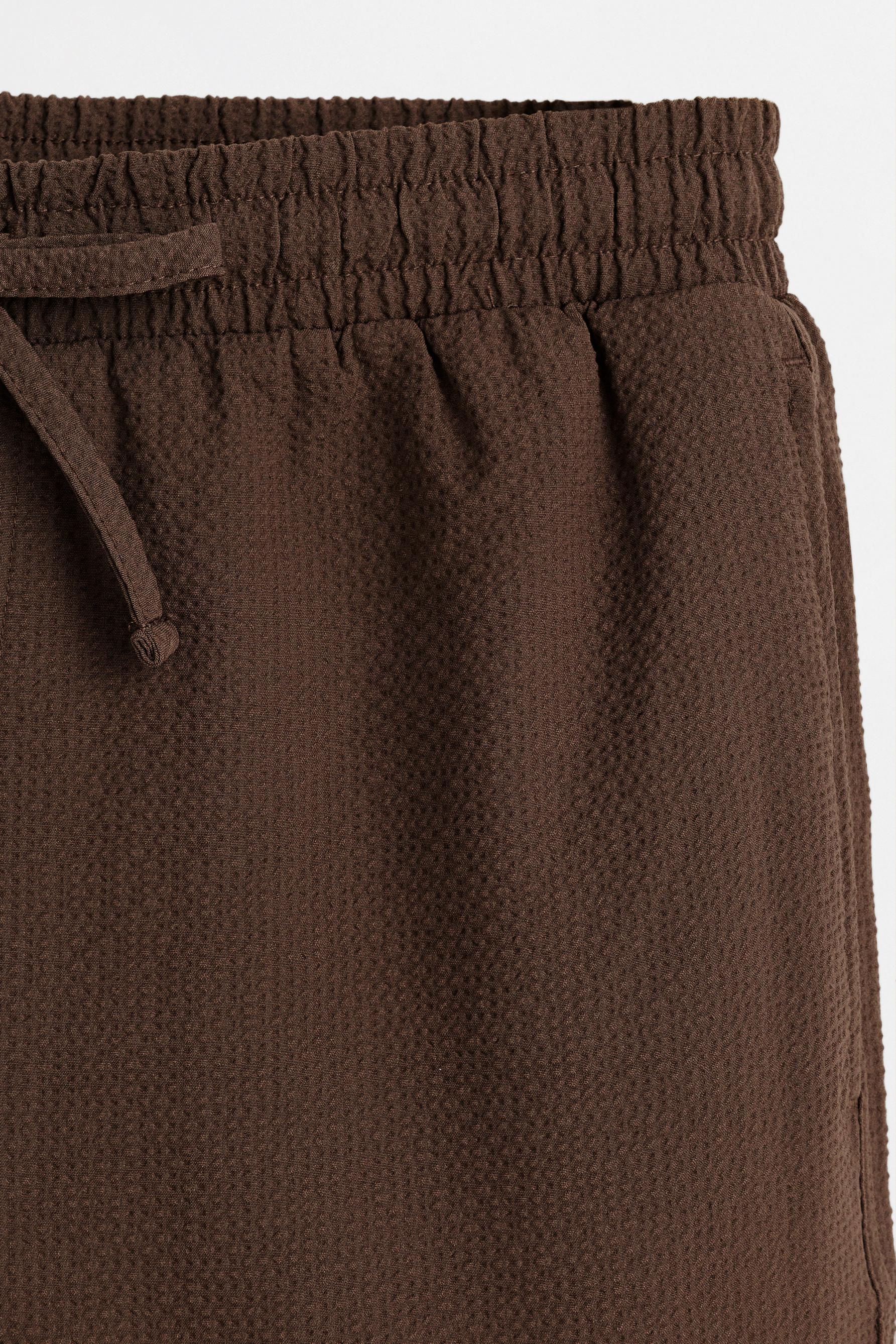 Seersucker Bermuda shorts — BROWN