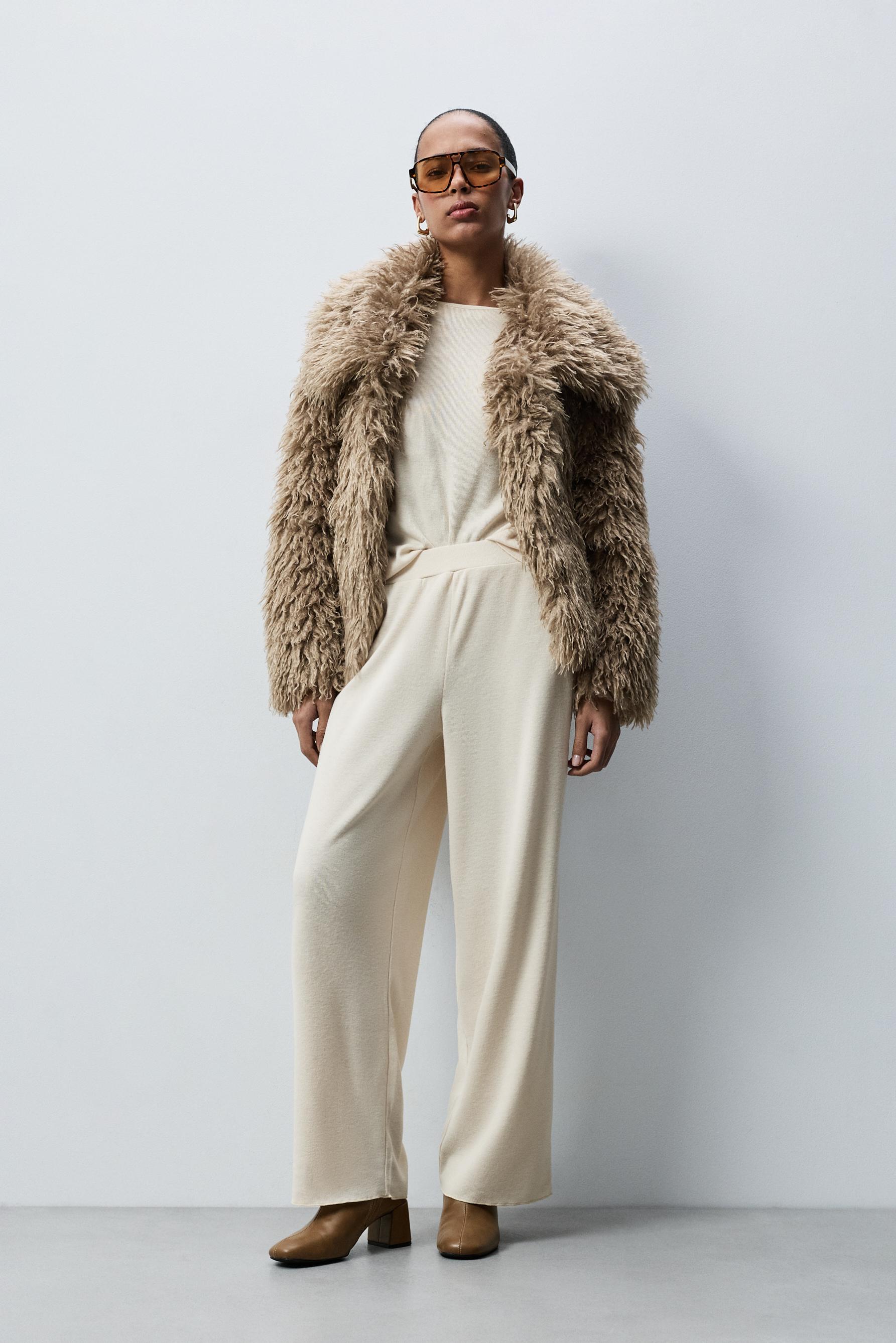 Pantalón punto cortado