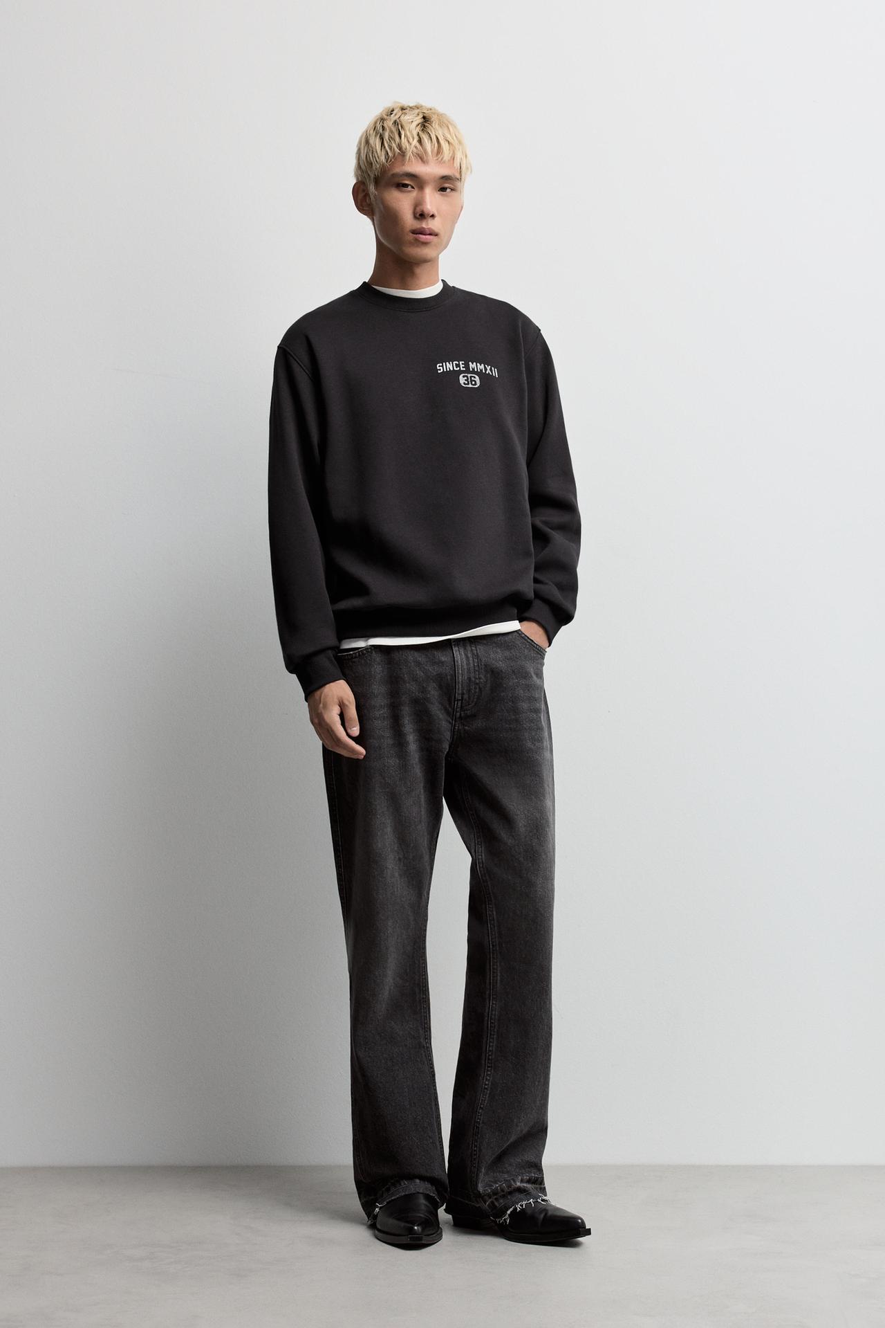 Text print sweatshirt — BLACK