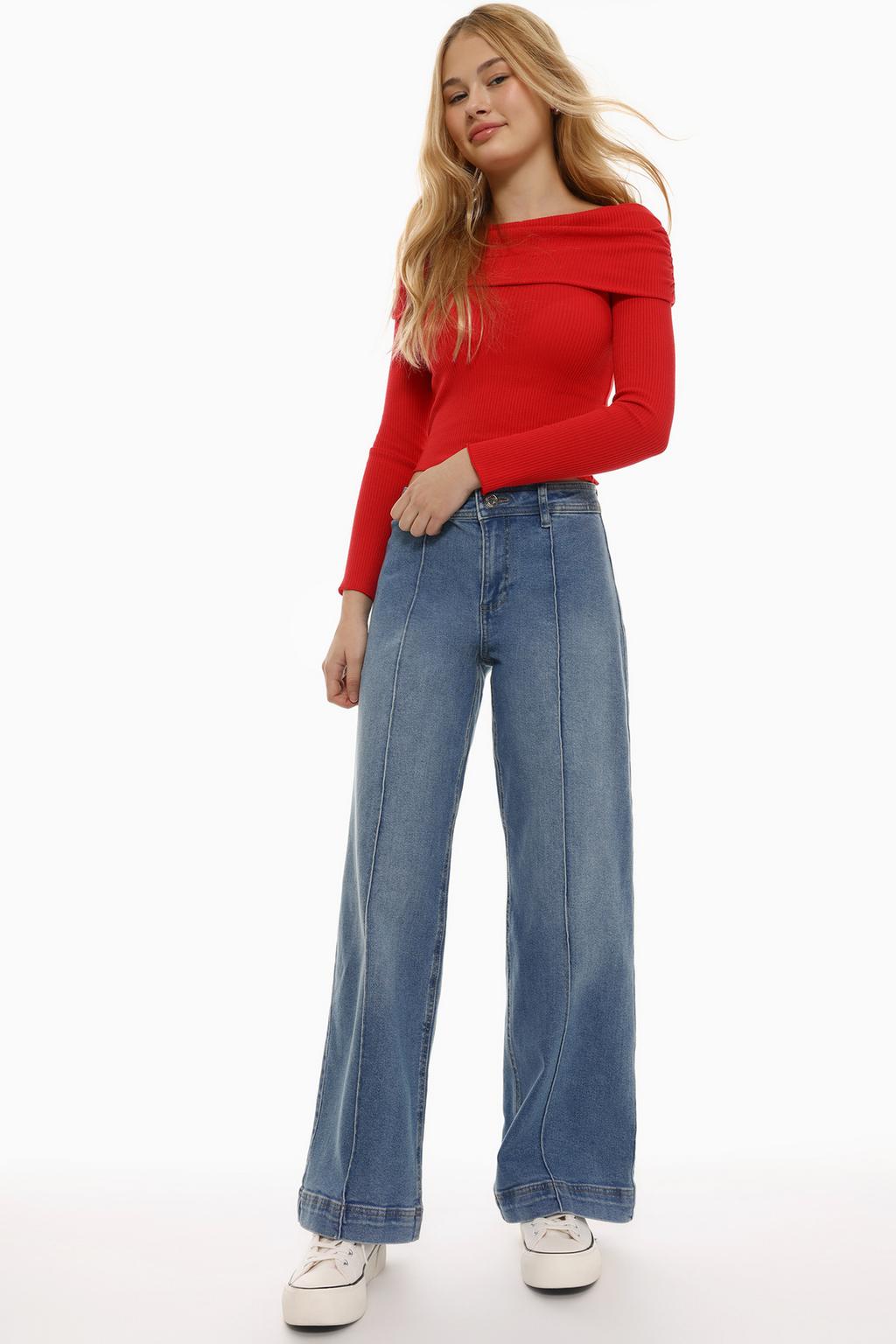 Wide-leg jeans with seam detail