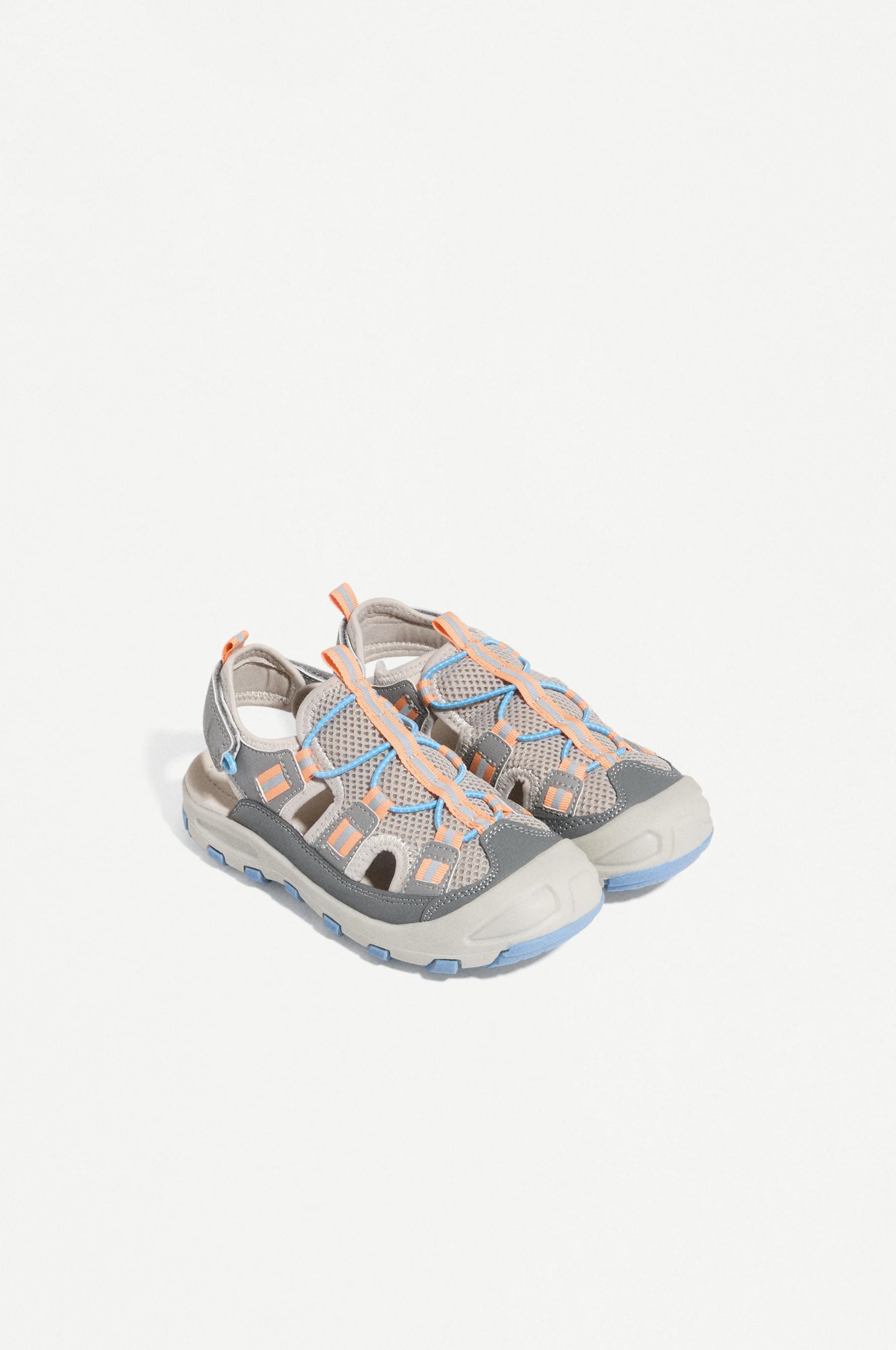 TECHNICAL SANDALS — GREY