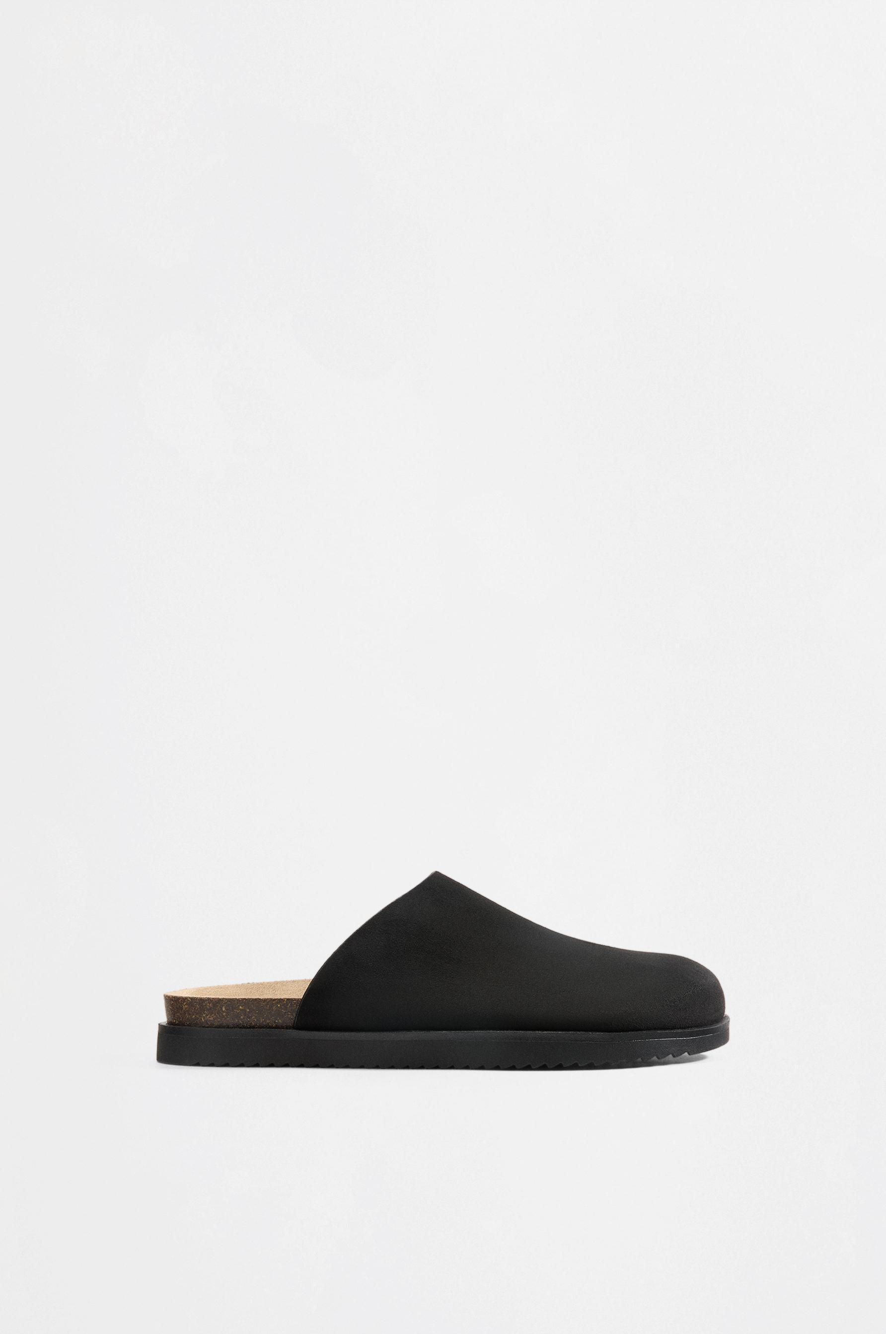 Dress clogs — BLACK