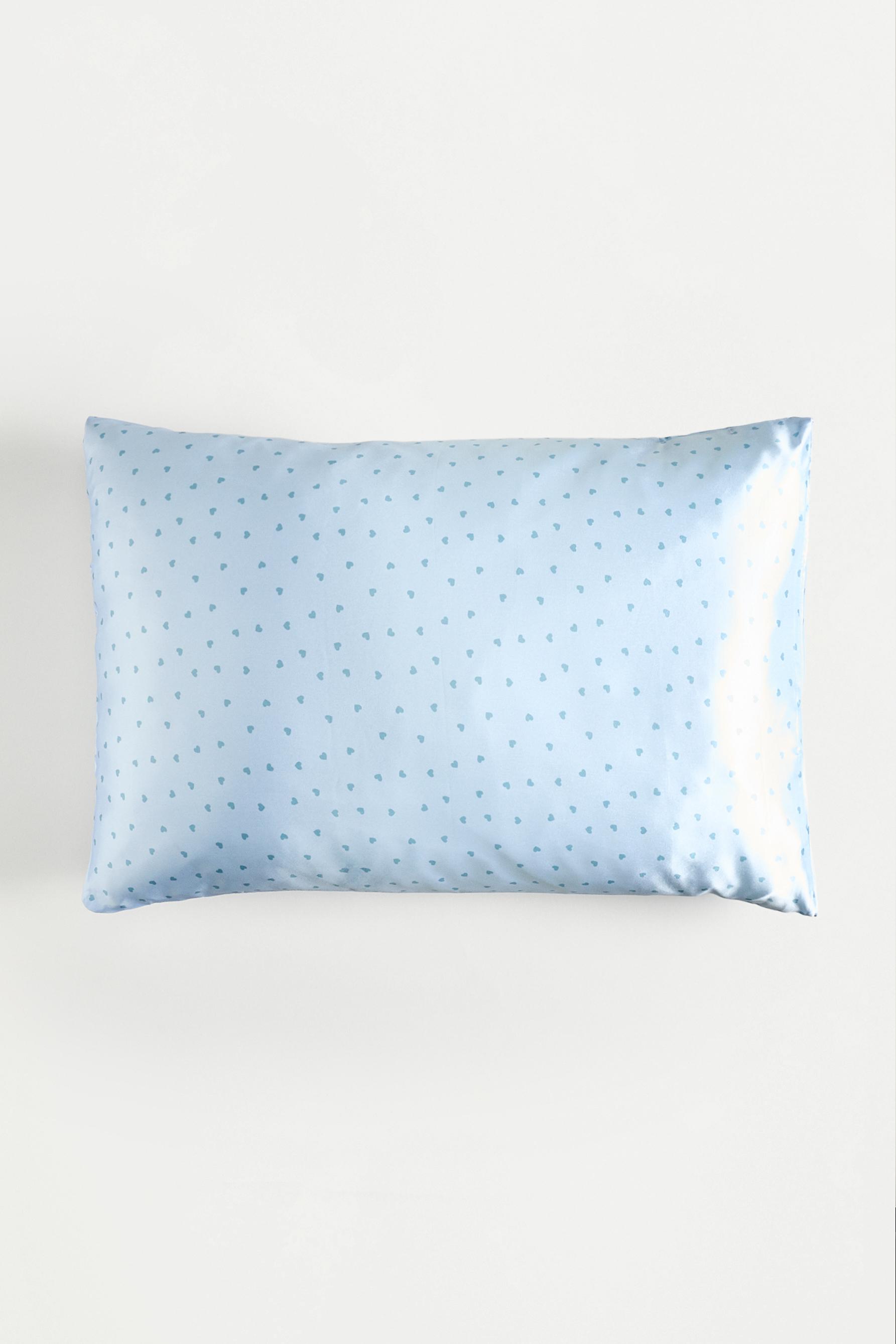 Heart print pillowcase — PASTEL BLUE