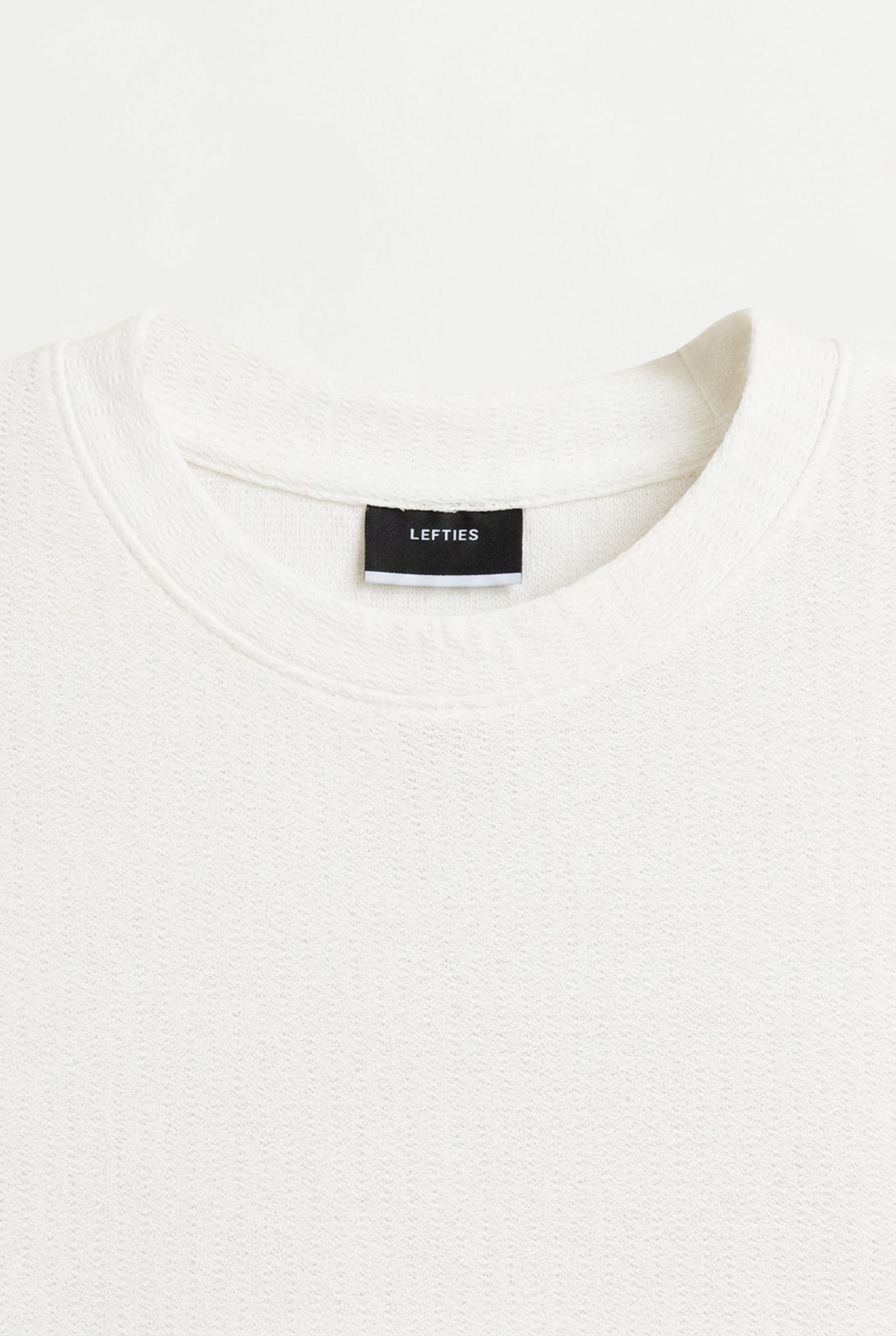 Texture T-shirt — VANILLA