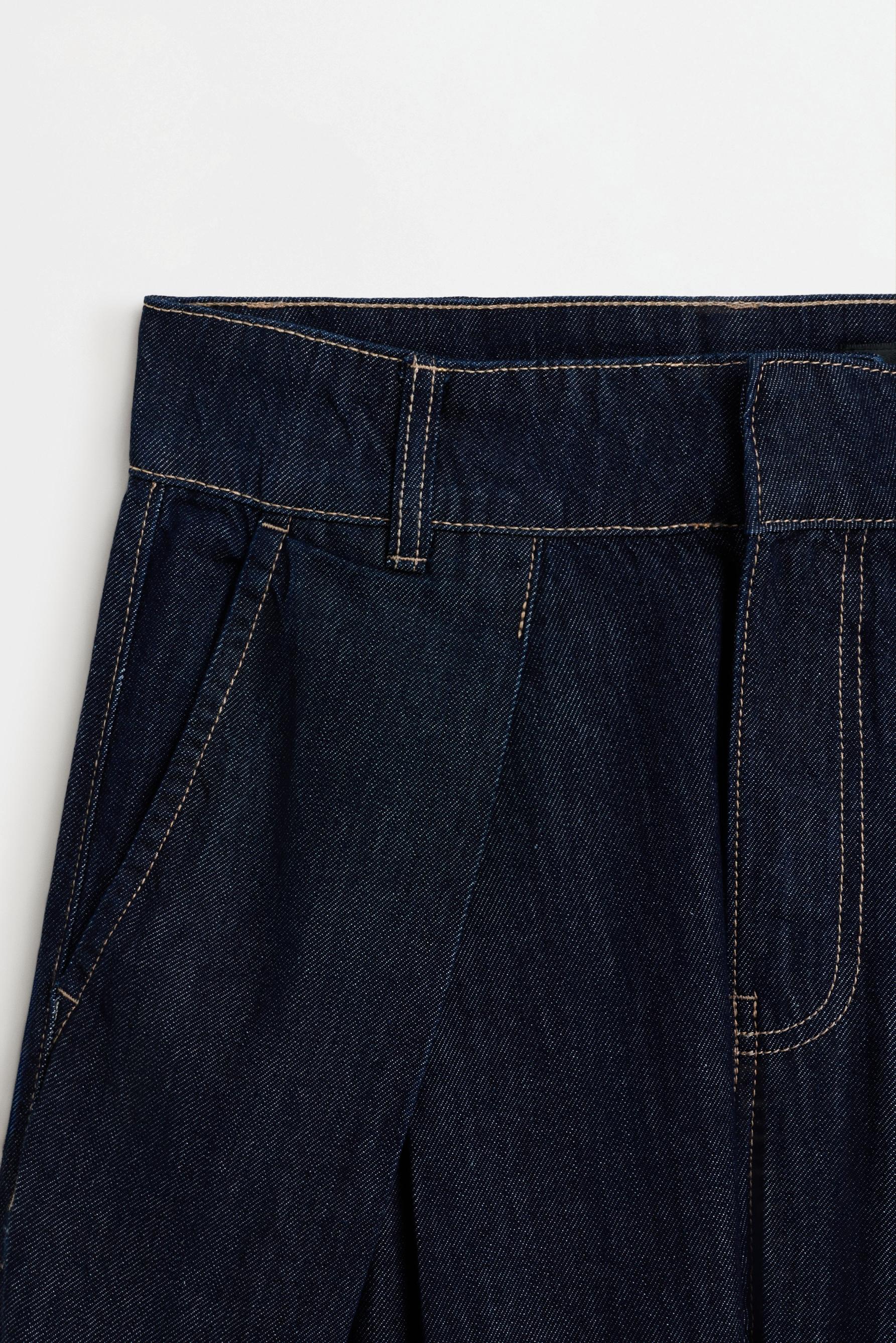 Super wide-leg pleated jeans — NAVY