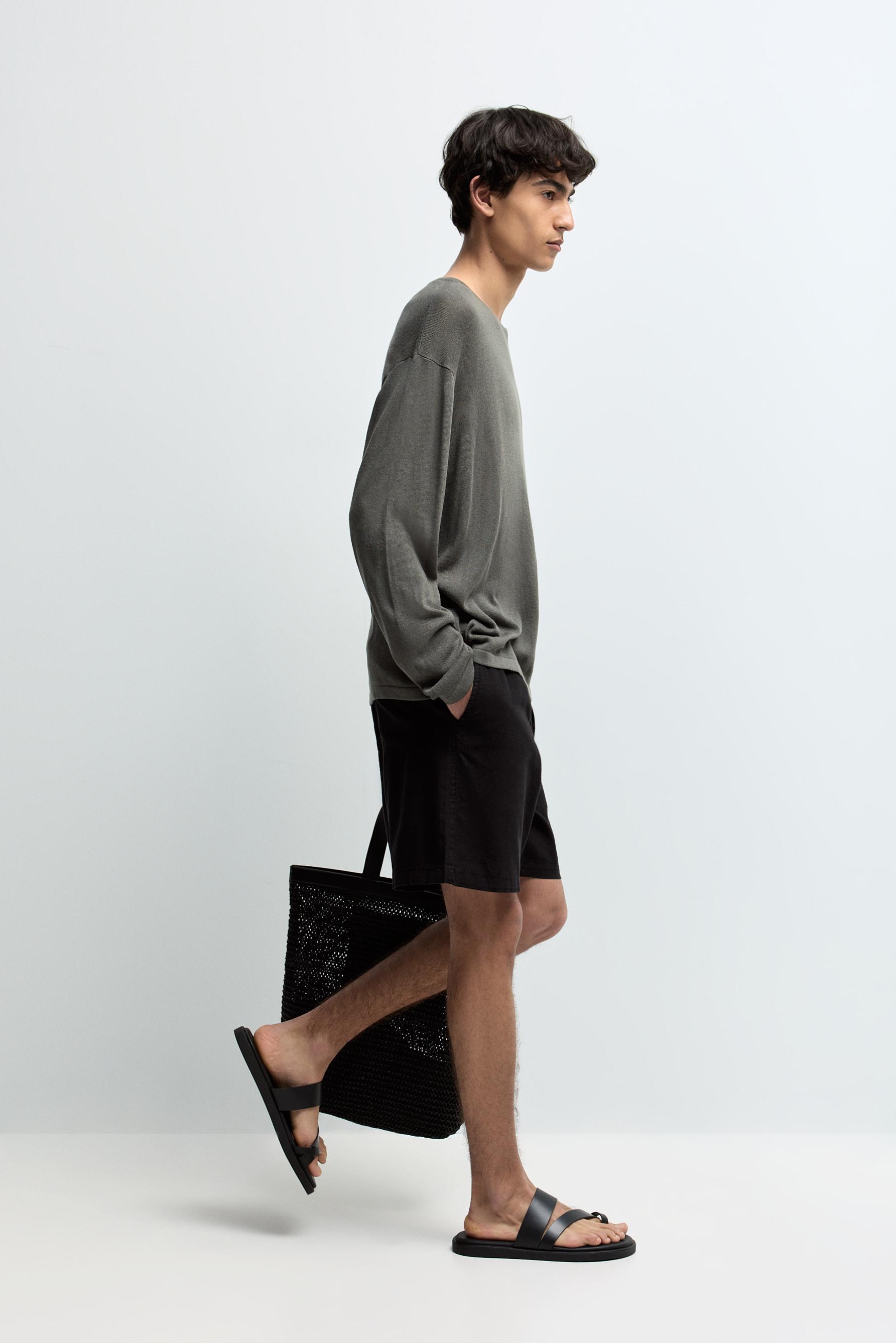 Linen-cotton jogger Bermuda shorts — BLACK