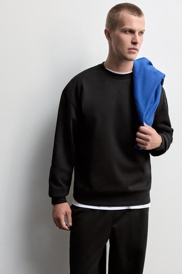 Round neck interlock sweatshirt — BLACK 5
