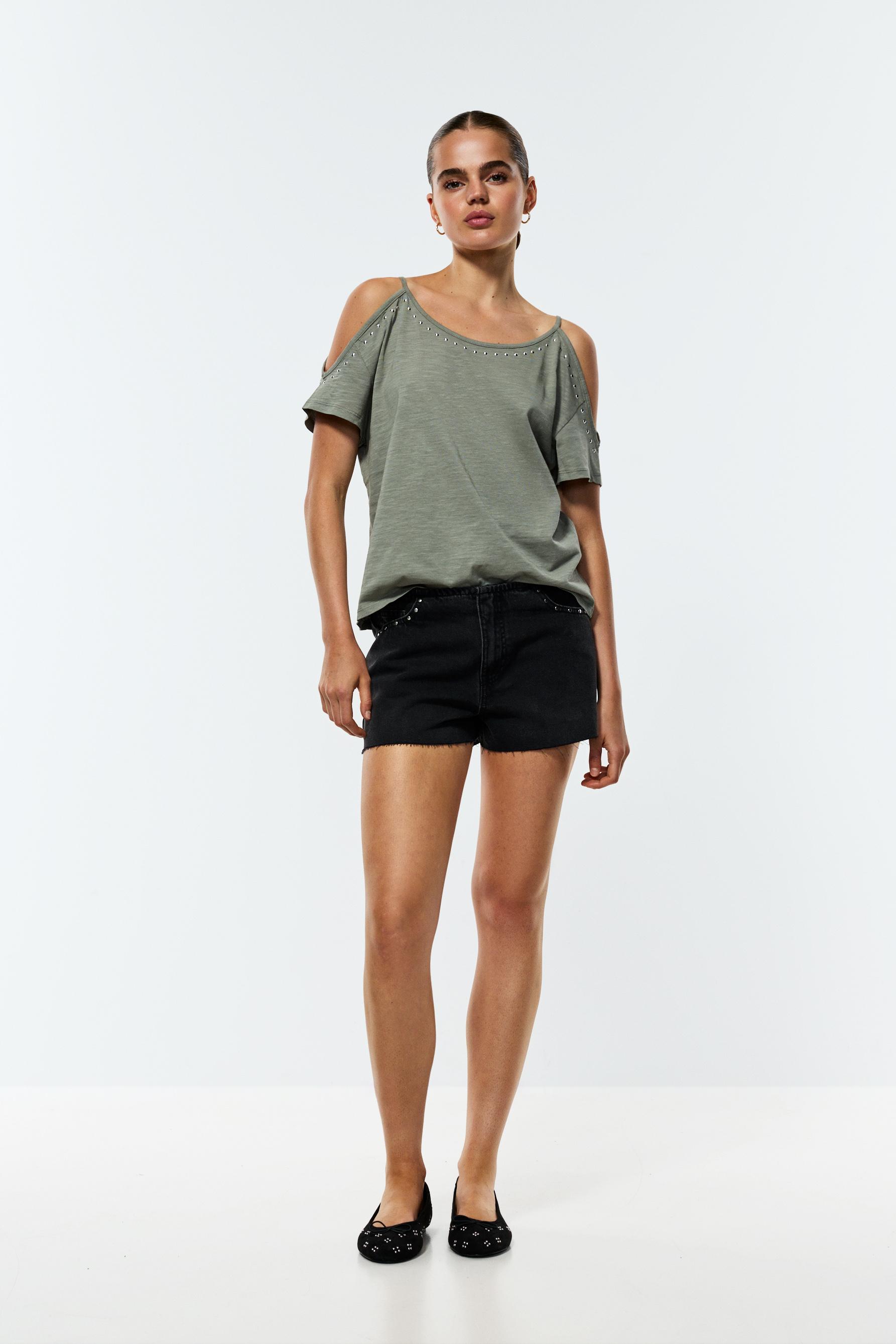 Cut-out and studded top — DARK KHAKI