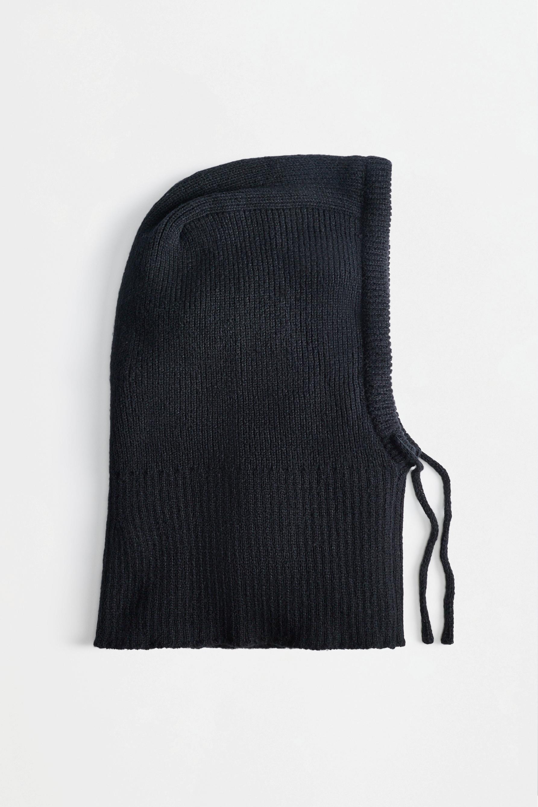 Knit balaclava — BLACK