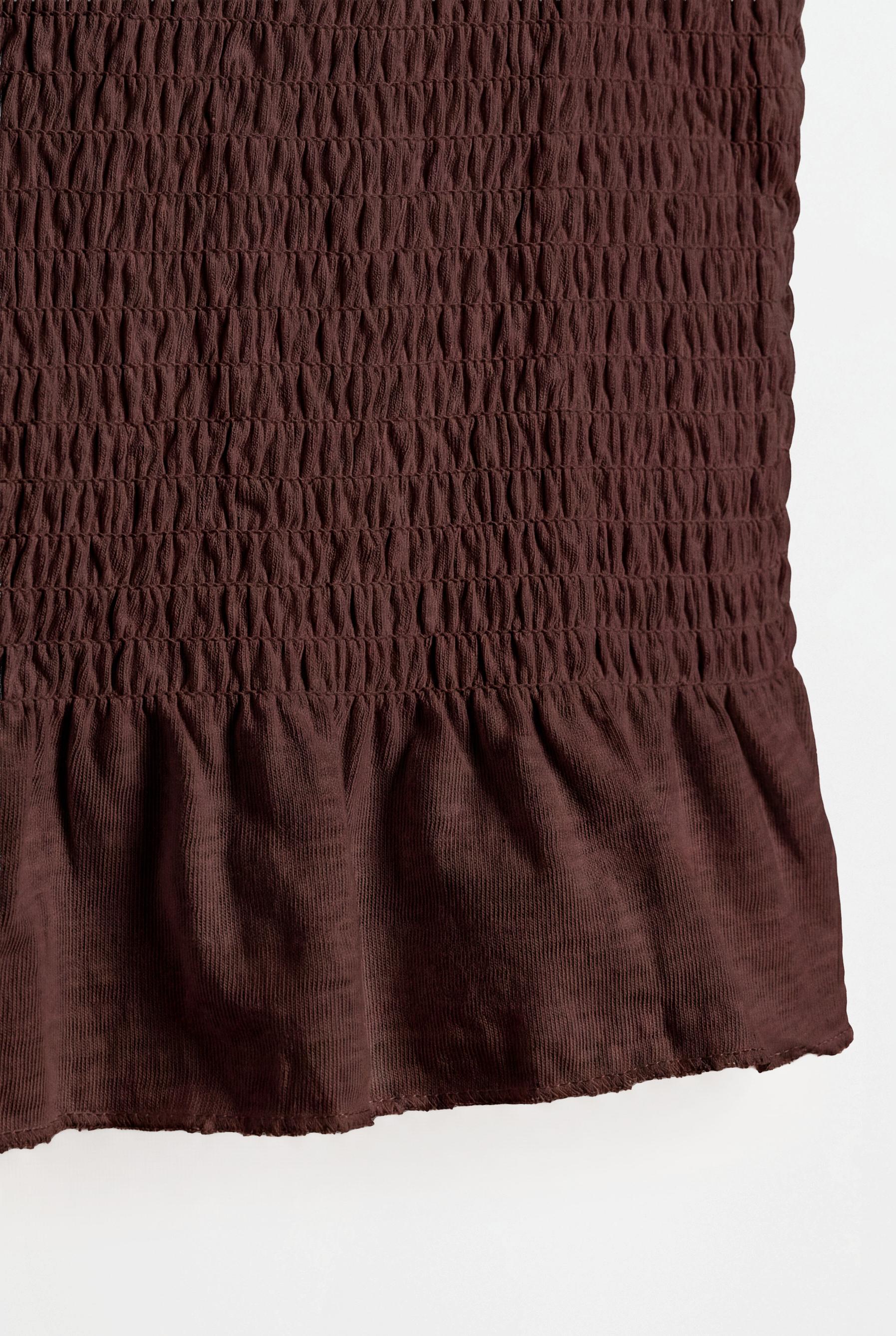 Smocked top — DARK BROWN