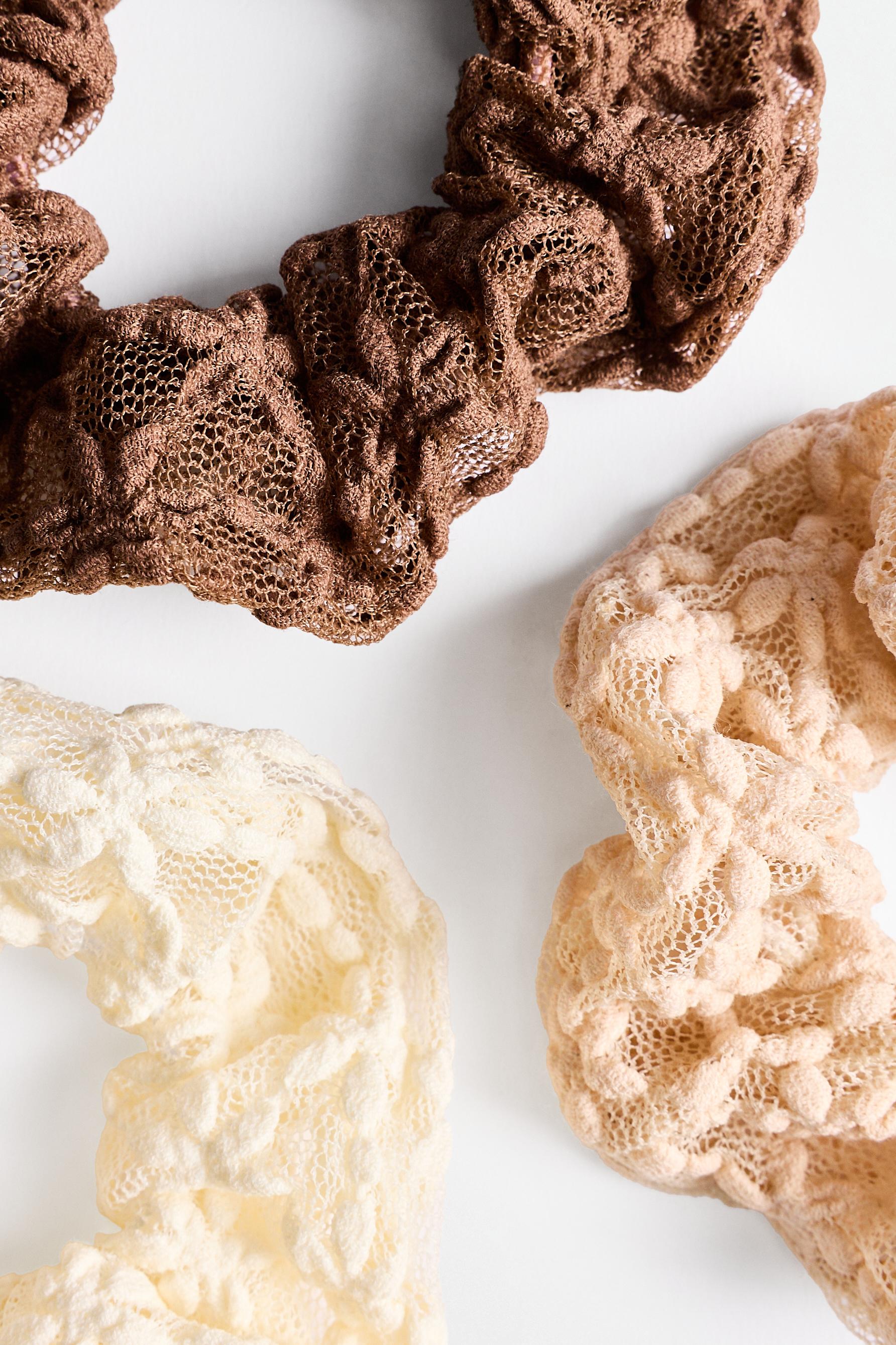 Medium Scrunchies (3-Pack) — BROWN