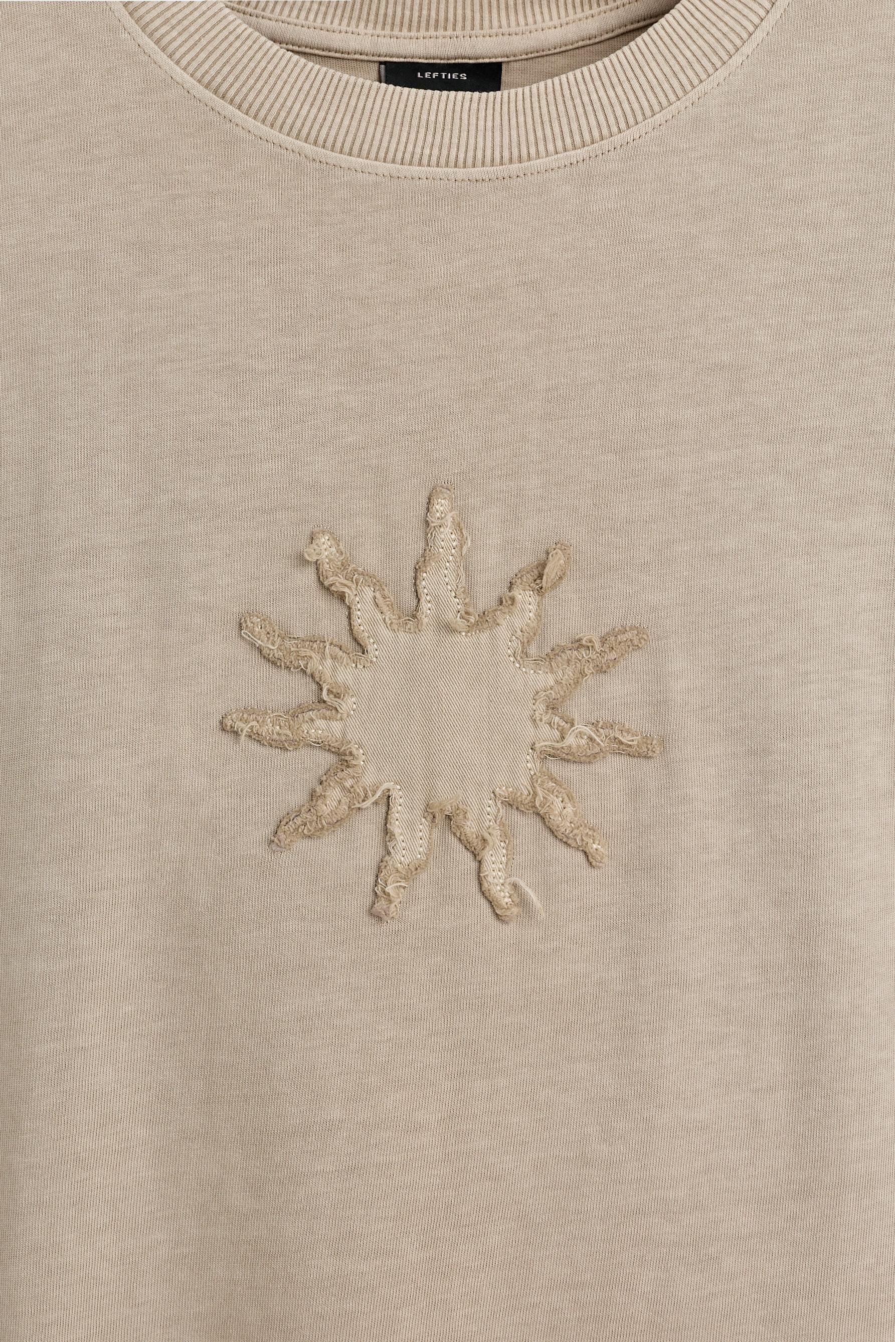 Slogan patch T-shirt — CAMEL