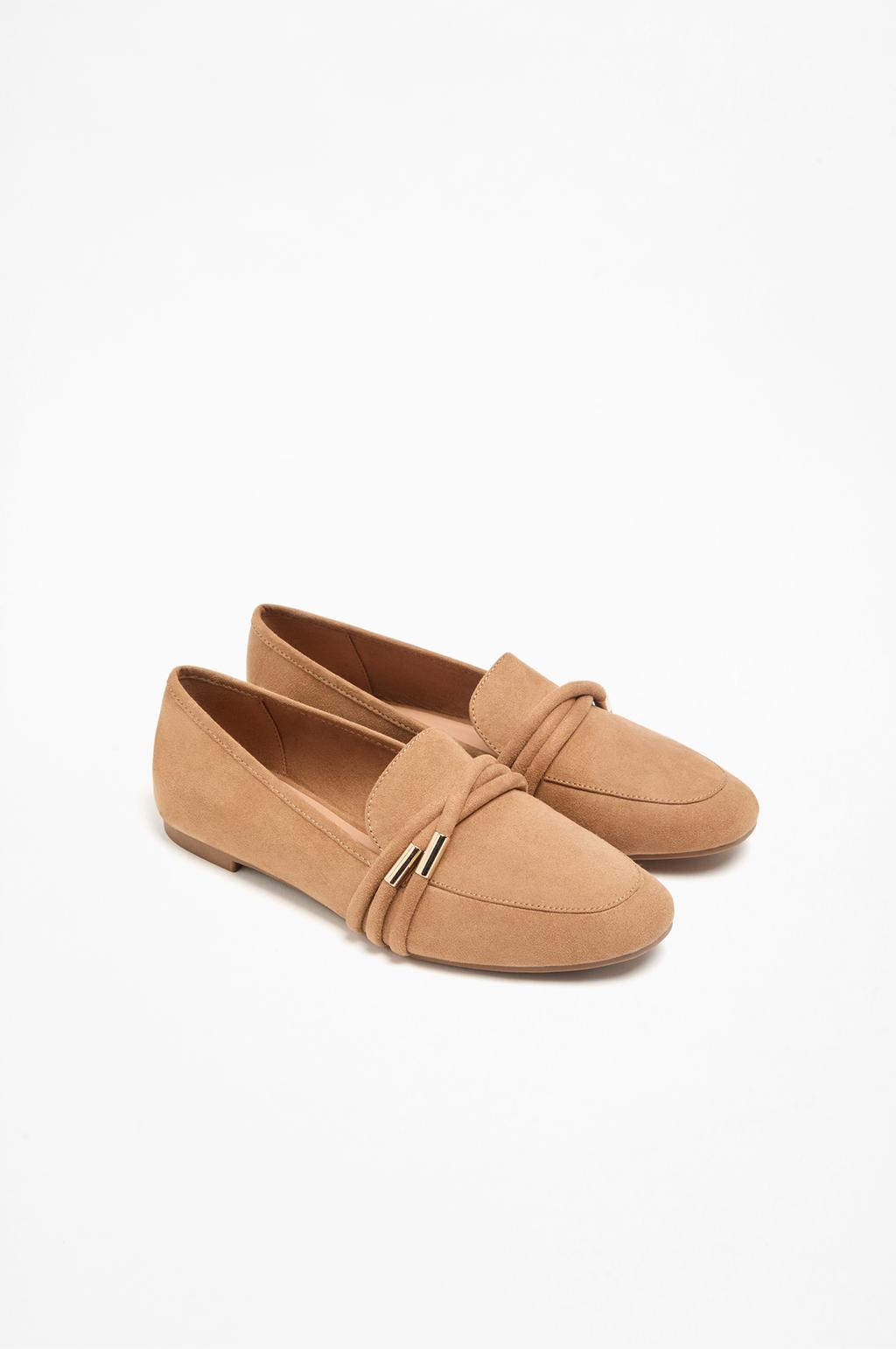 Basic loafers