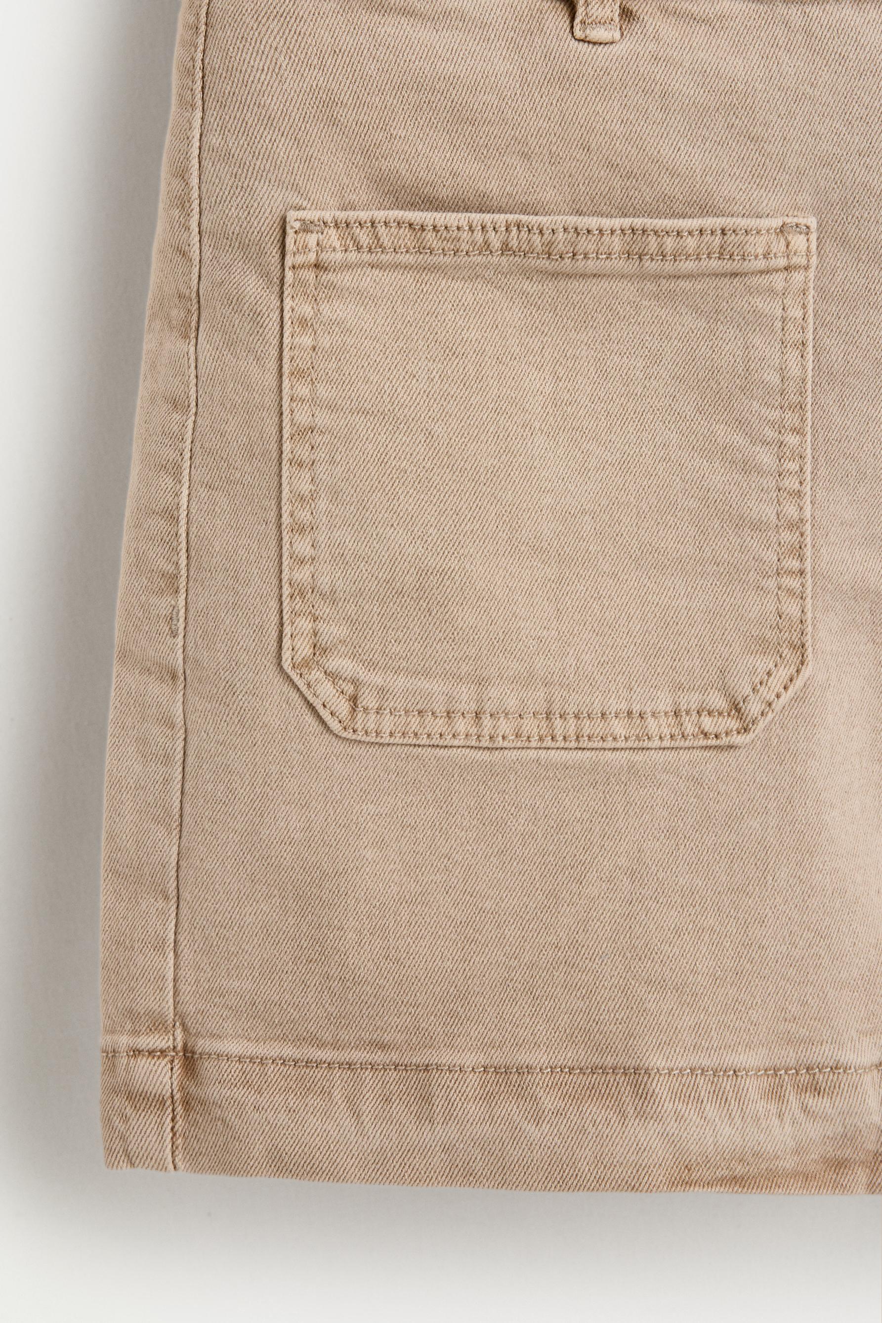 Bermuda shorts with belt — SAND