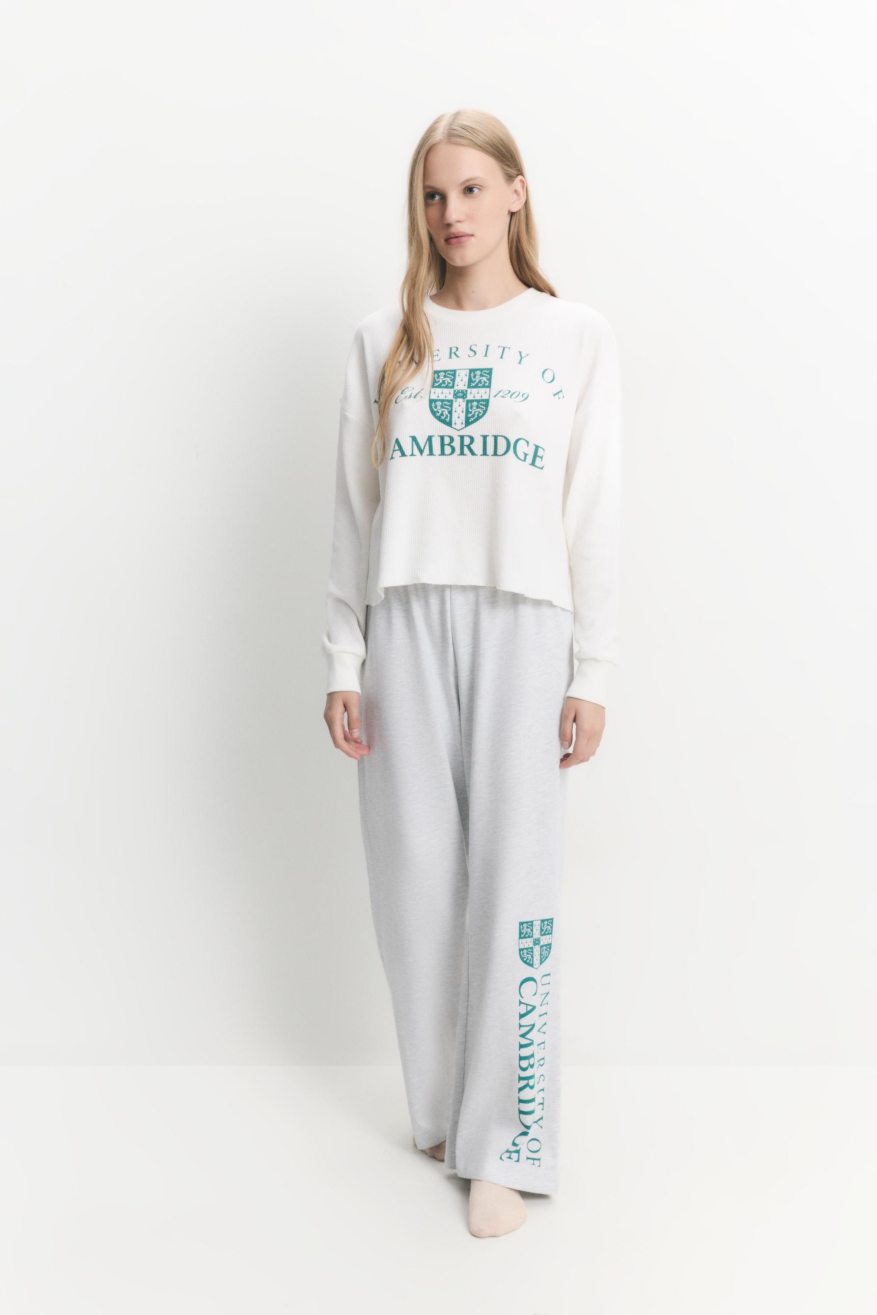 Pantalón pijama © University of Cambridge