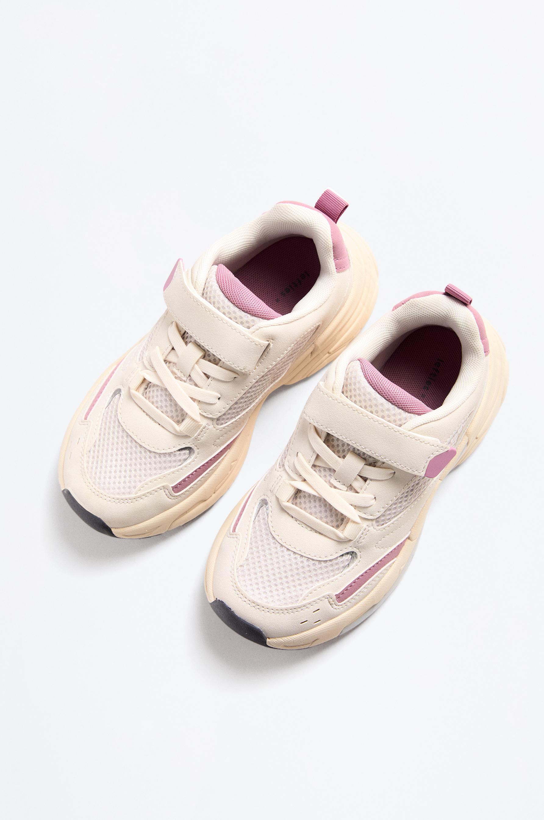 Multi-piece trainers — WHITE