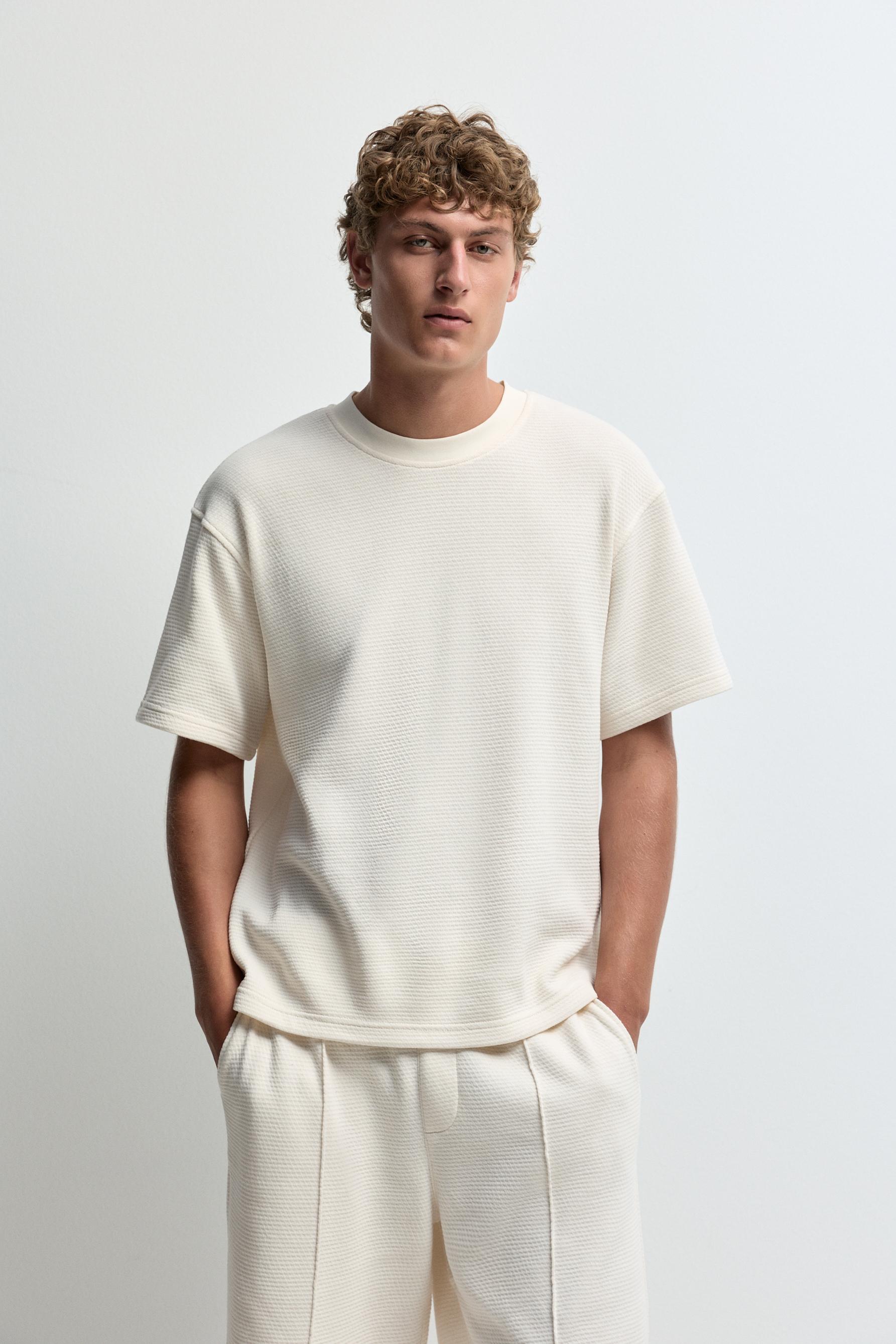 Waffle-knit textured T-shirt — ECRU