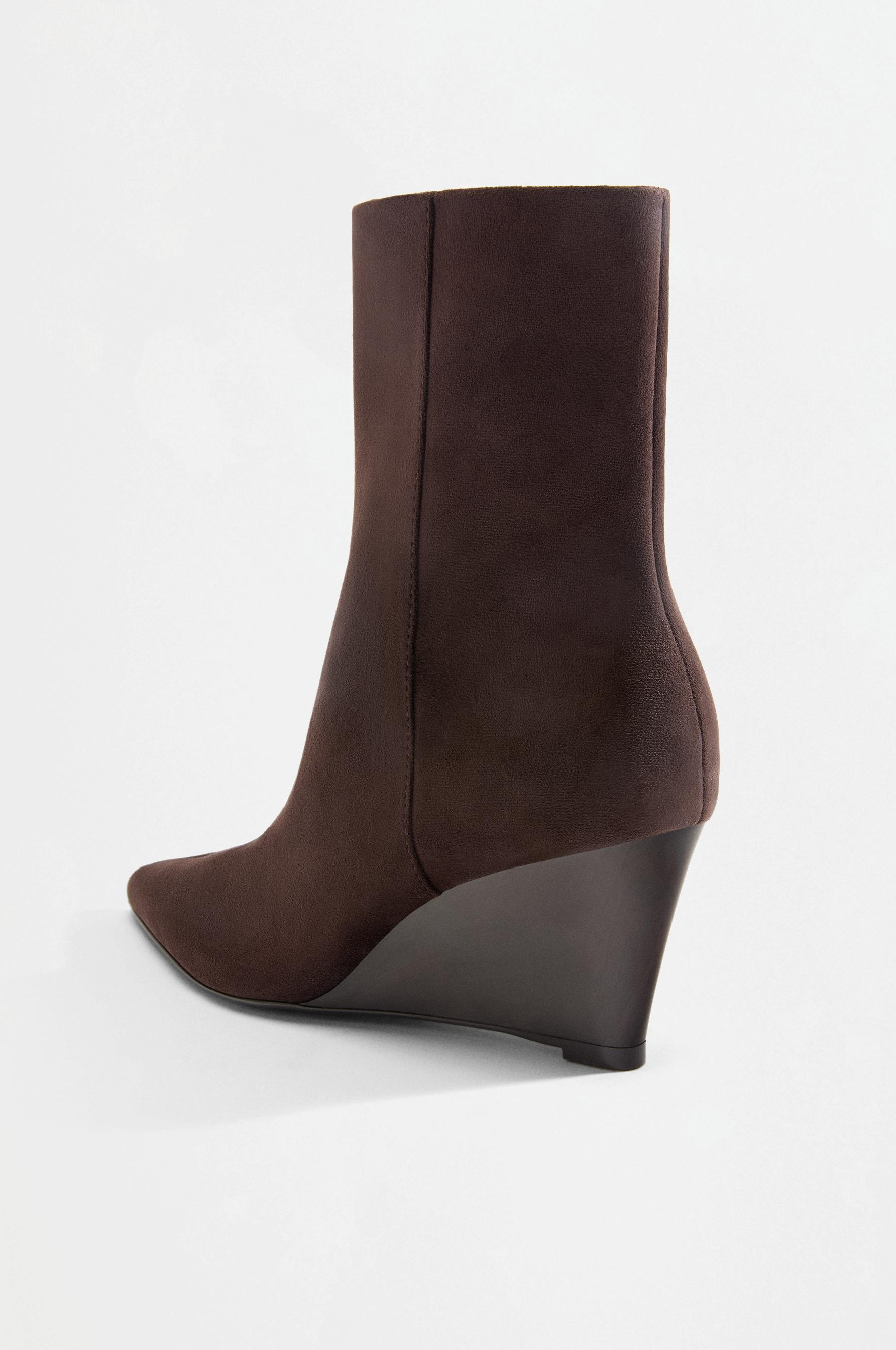 Wedge ankle boots — BROWN